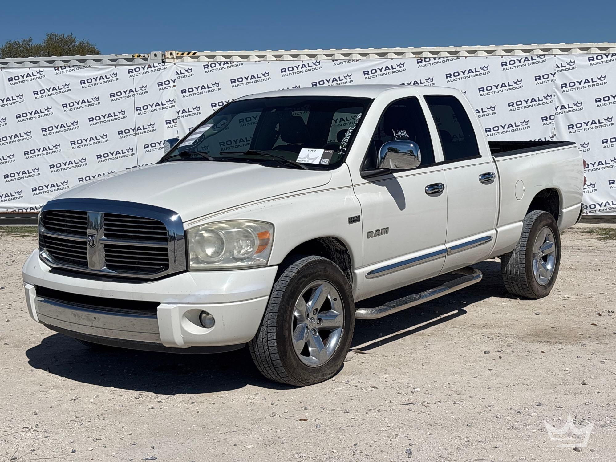 2008 Dodge Ram 1500 4x4 Crew Cab Pickup Truck
