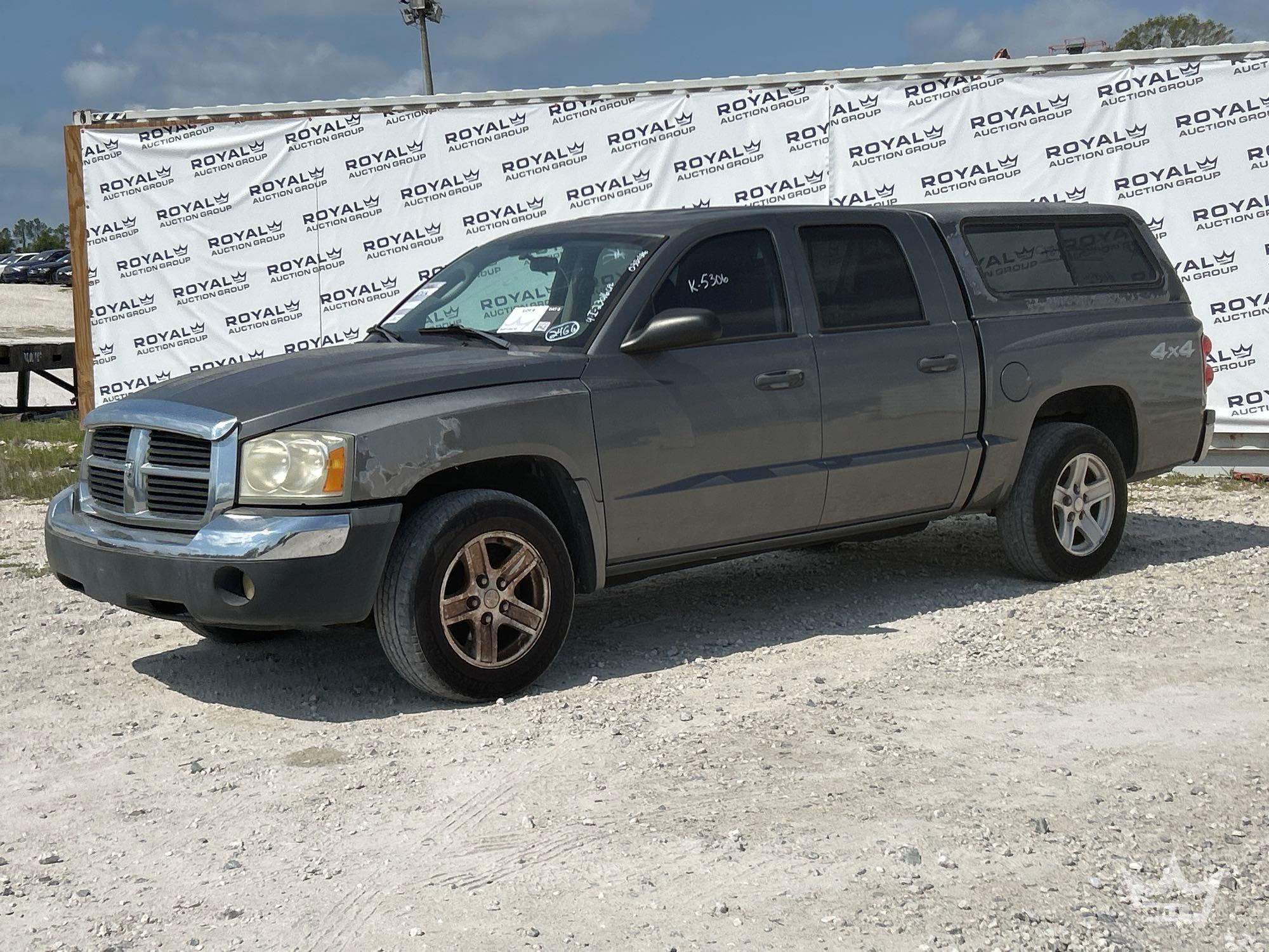 2005 Dodge Dakota 4x4 Crew Cab Pickup Truck