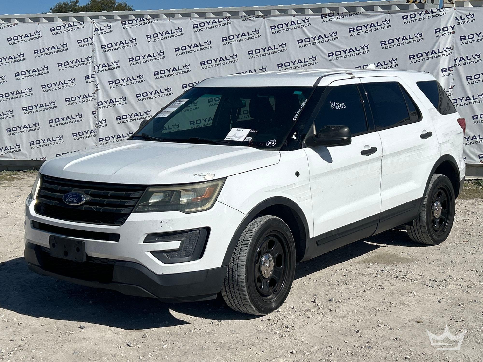 2016 Ford Explorer AWD SUV