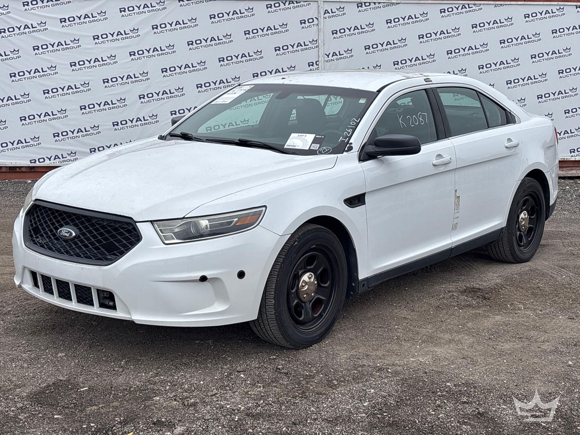 2015 Ford Taurus AWD Sedan