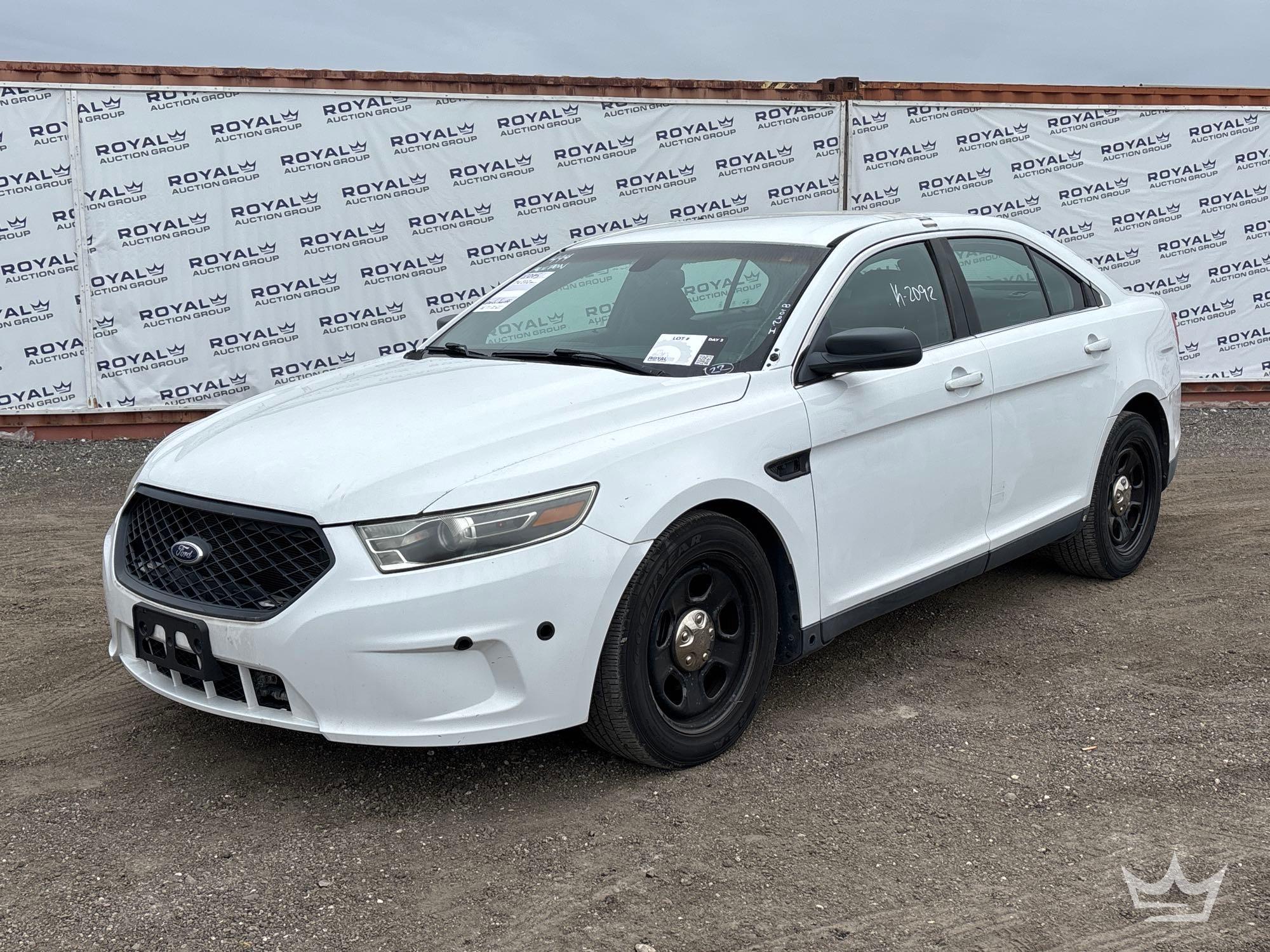 2015 Ford Taurus AWD Sedan