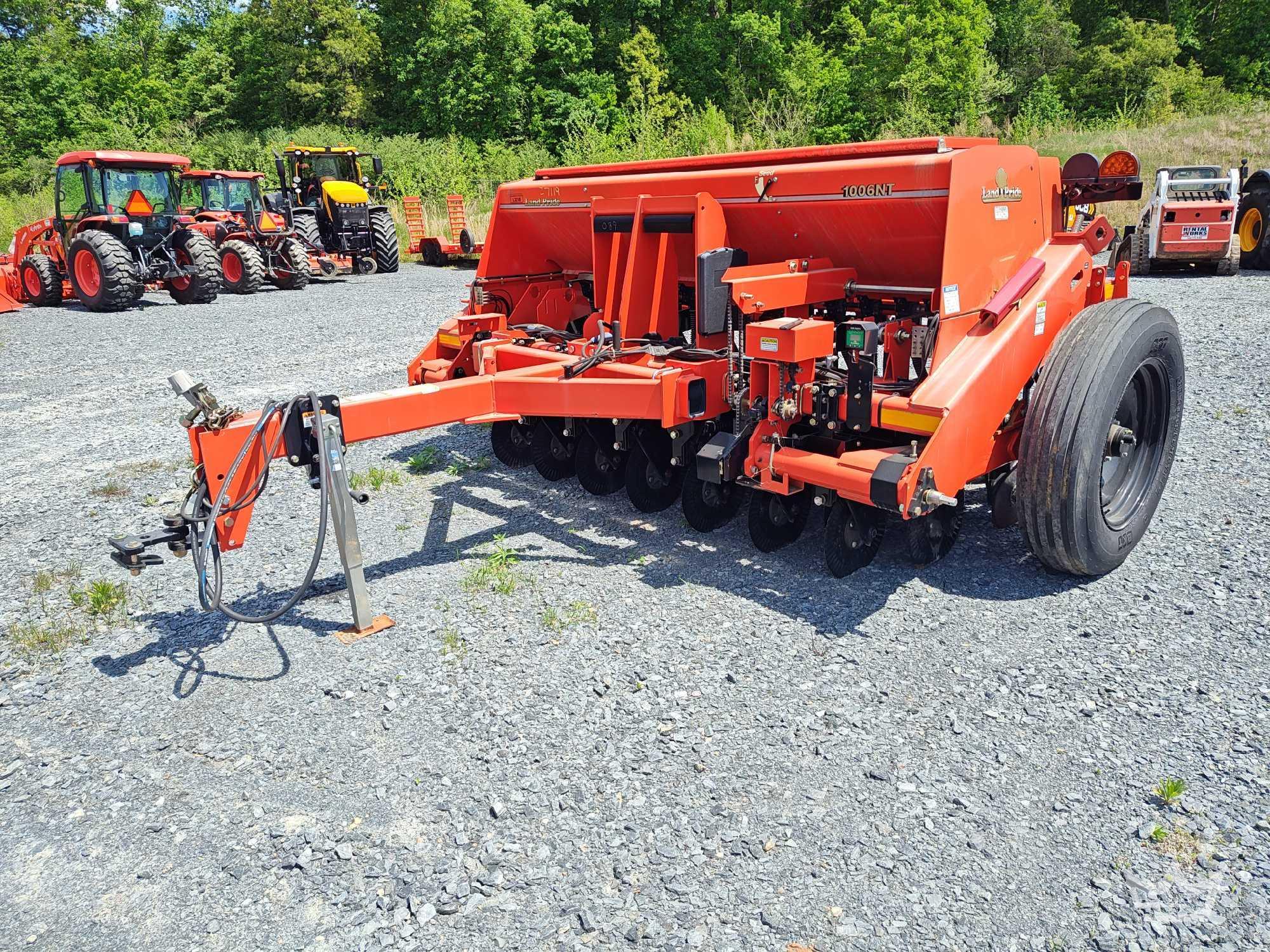 Photo of a 2022 Land Pride 1006NT