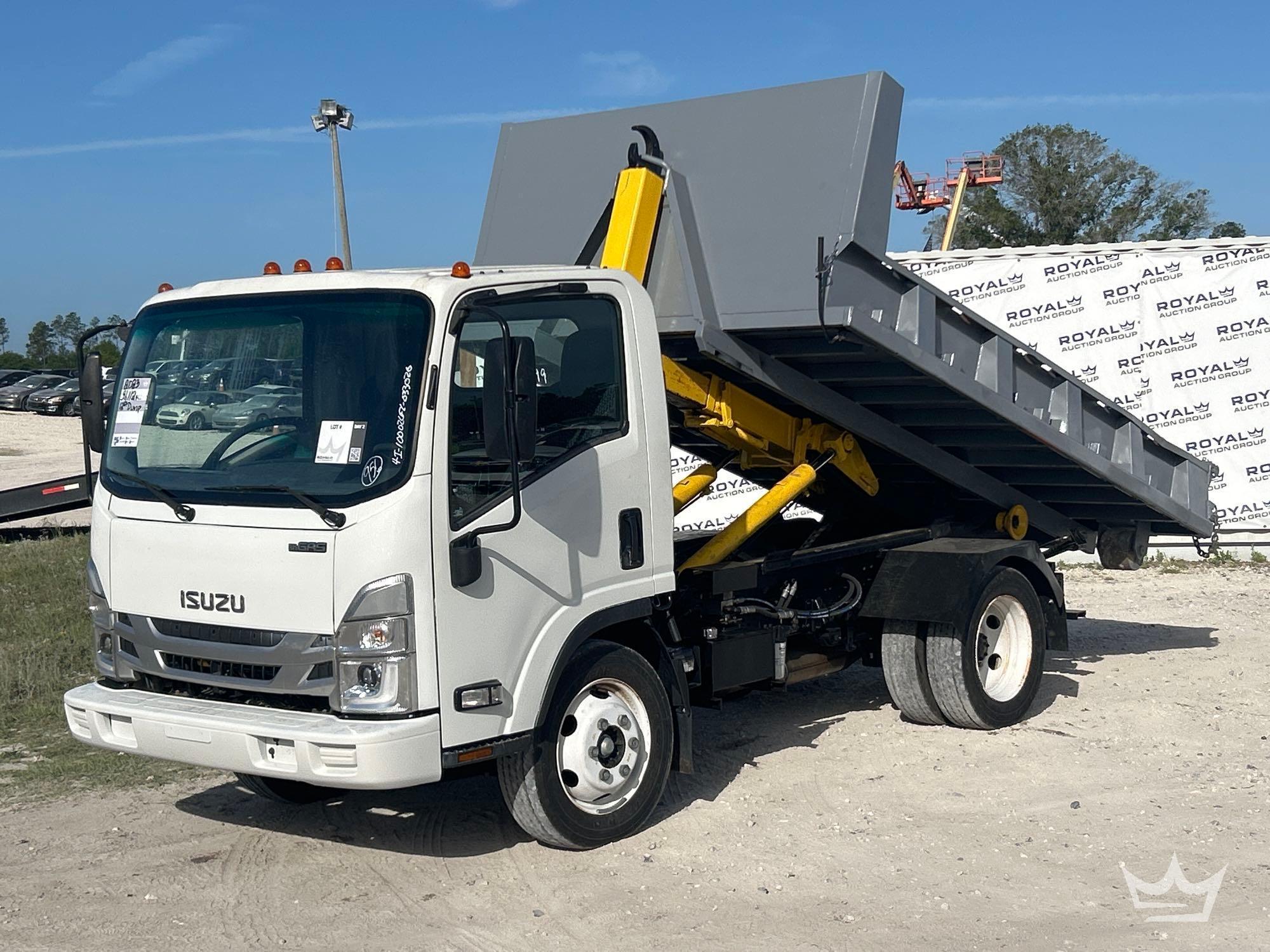 Photo of a 2023 Isuzu NPRHD