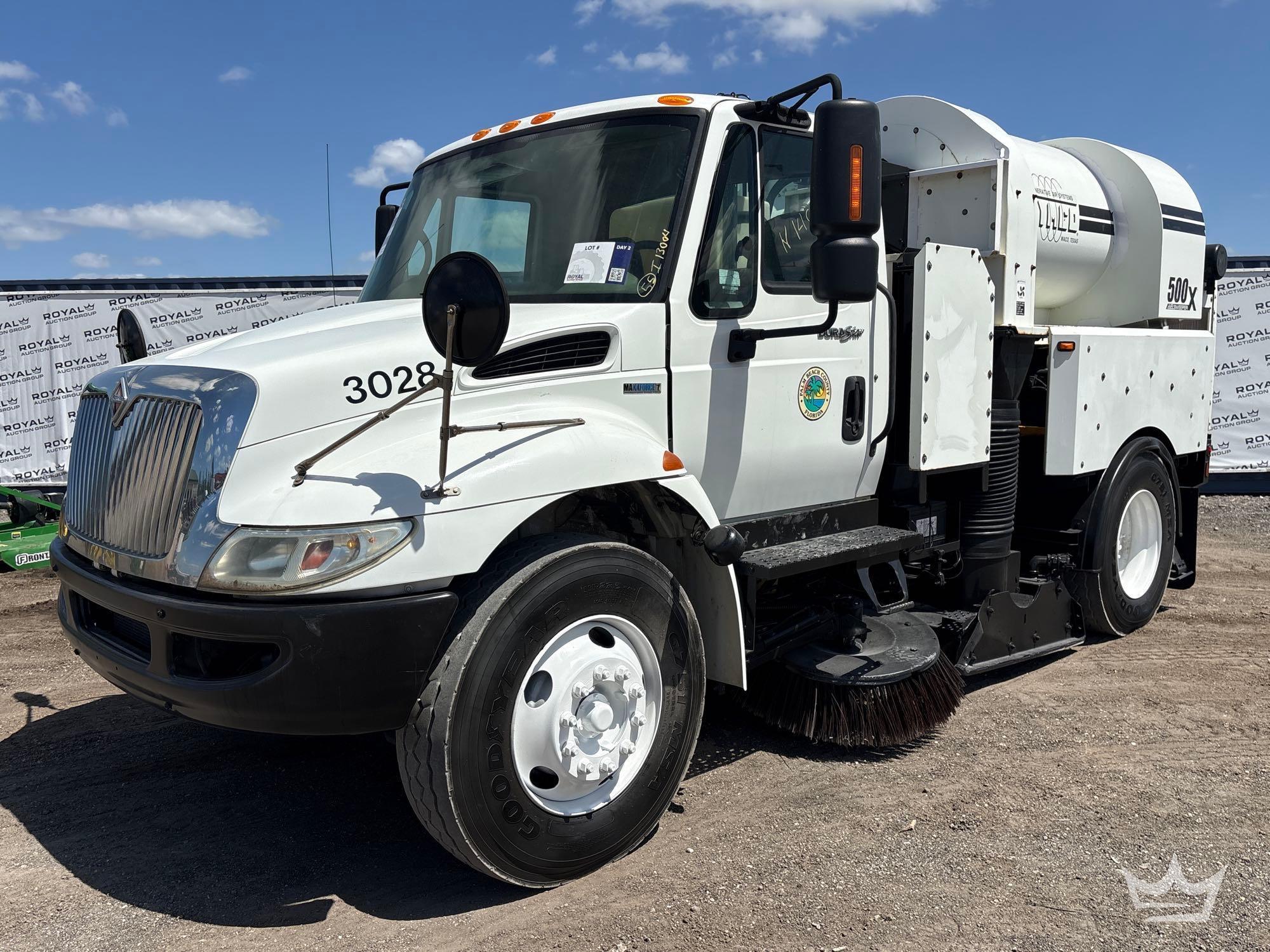 2010 International 4300V TYMCO 500x Regenerative Air Sweeper Truck