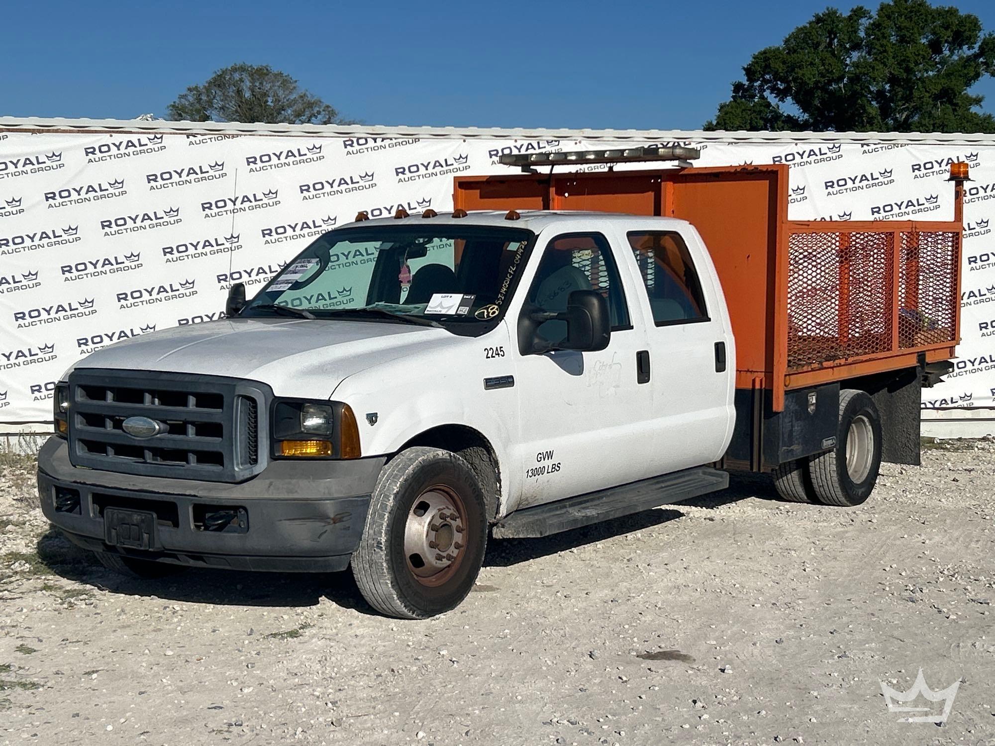 Photo of a 2006 Ford F-350