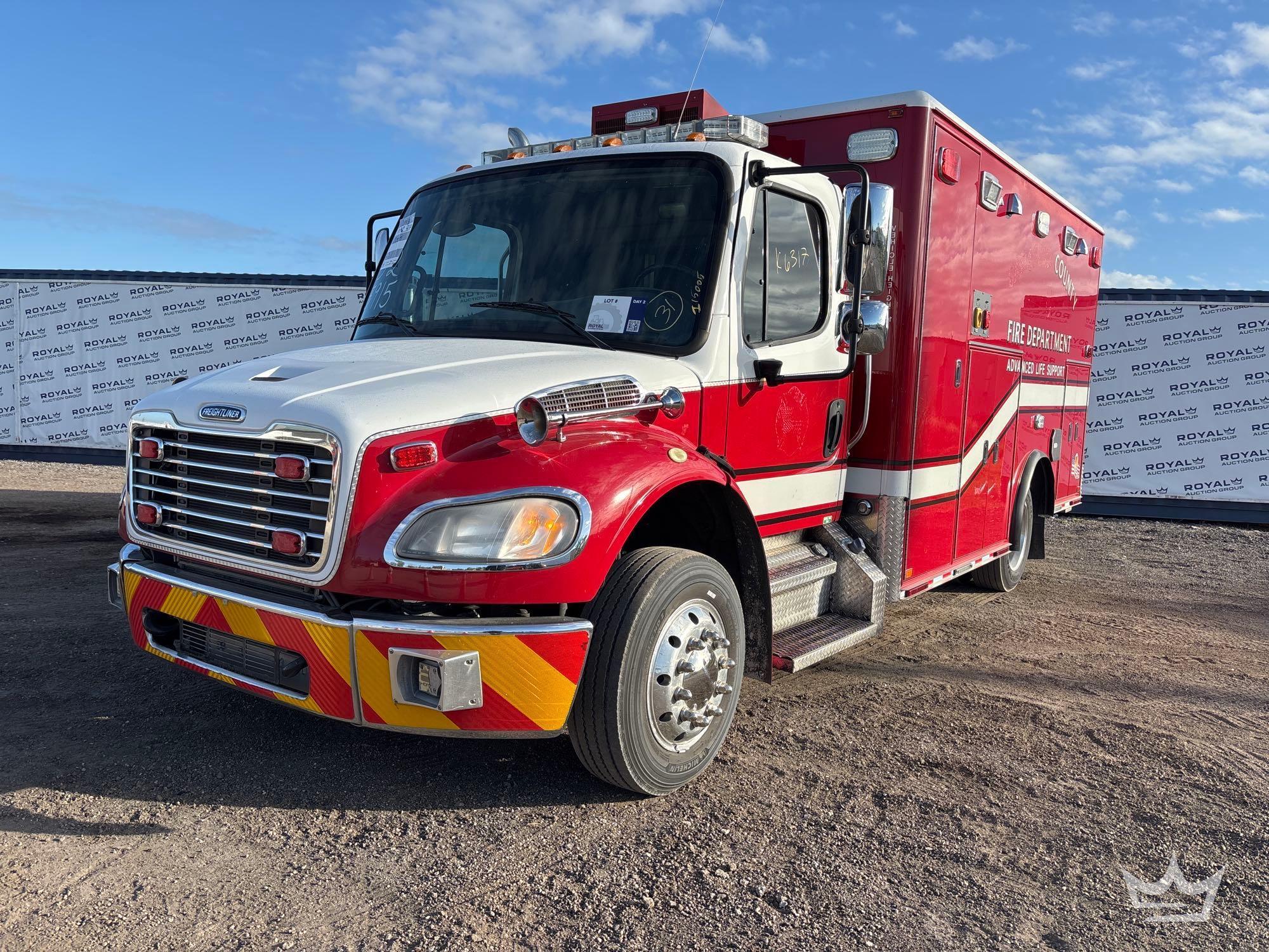 Photo of a 2015 Freightliner M2 106