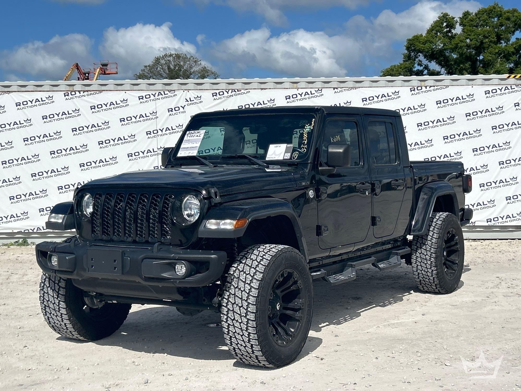 Photo of a 2021 Jeep Gladiator