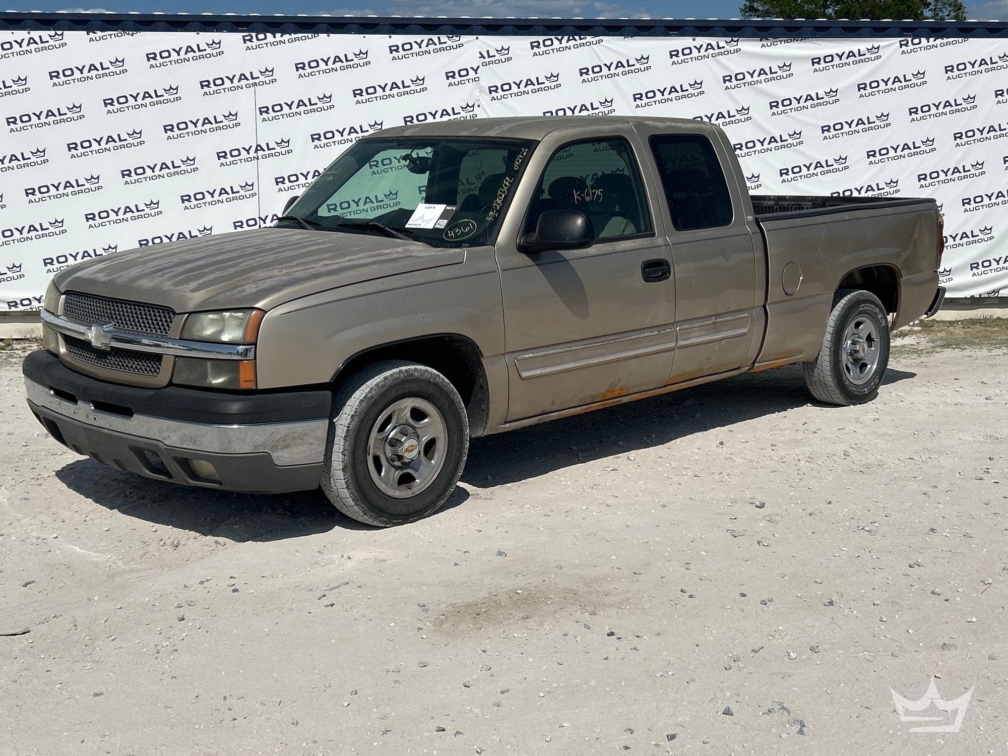 Photo of a 2004 Chevrolet Silverado 1500