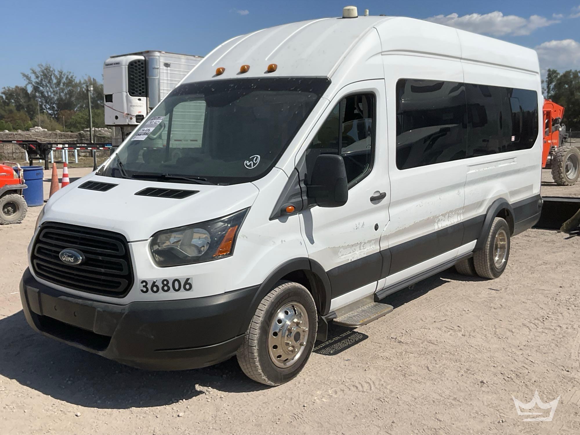 2019 Ford Transit Wagon 350HD Passenger Van