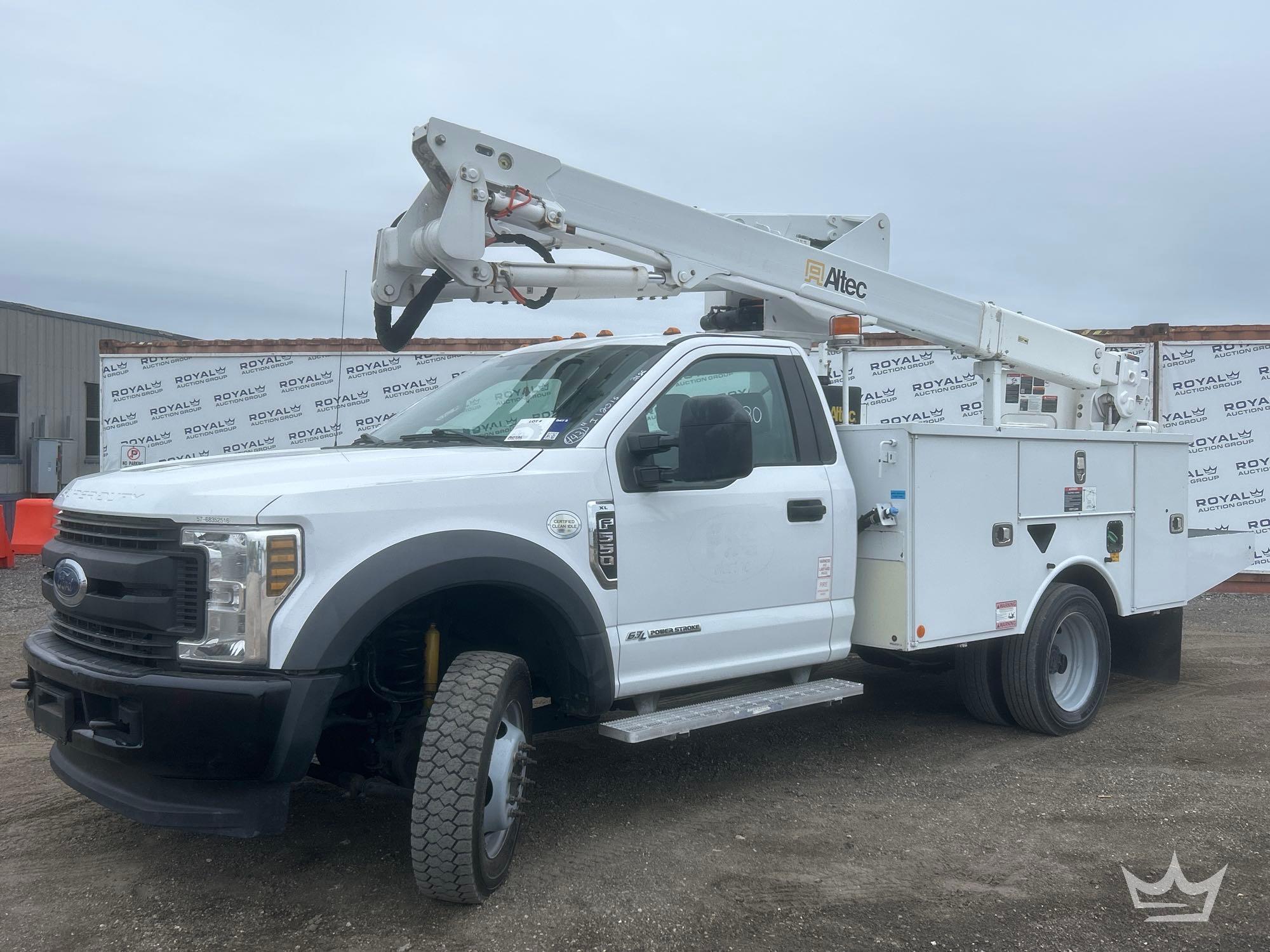 2019 Ford F-550 4x4 Altec AT40G 40ft. Insulated Bucket Truck