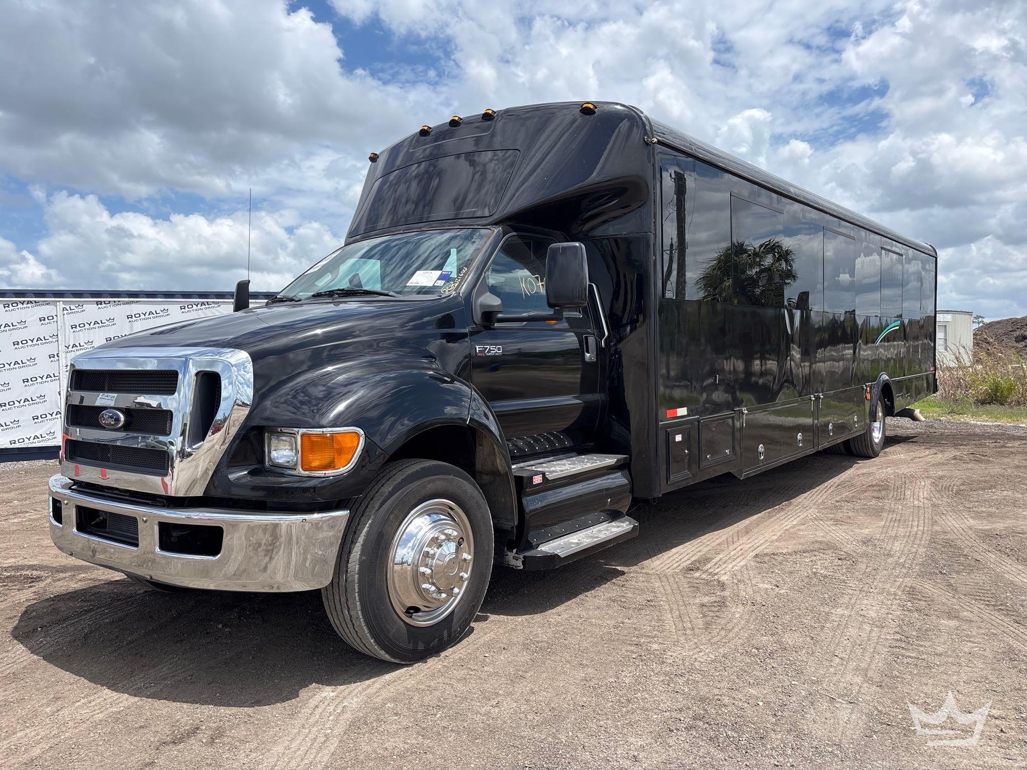 2015 Ford F-750 Party Shuttle Bus