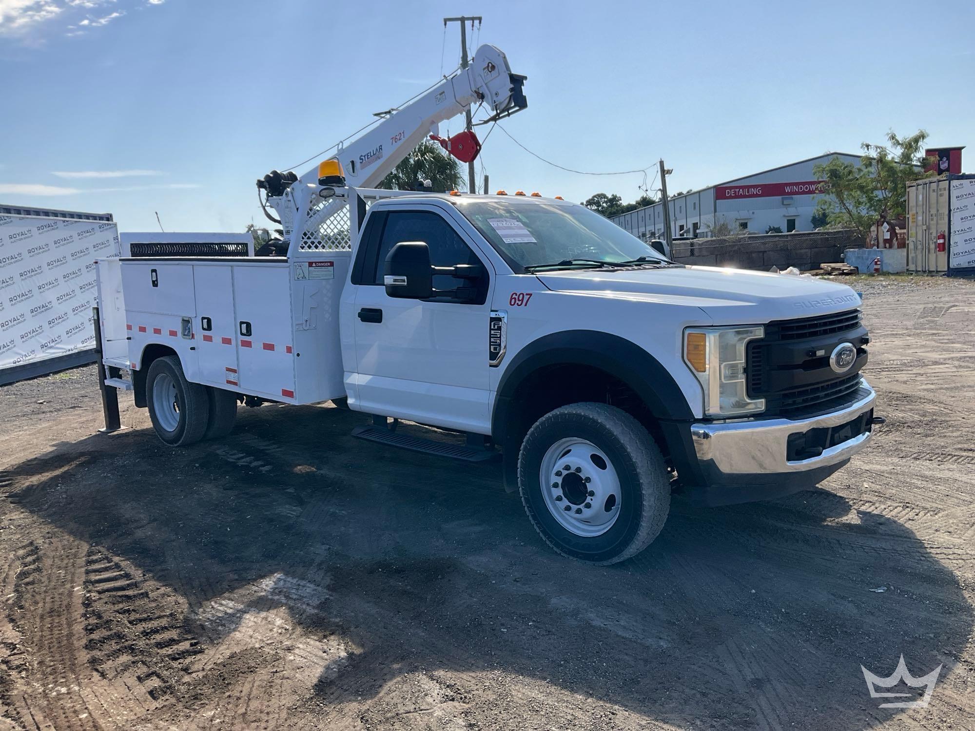 Photo of a 2017 Ford F-550