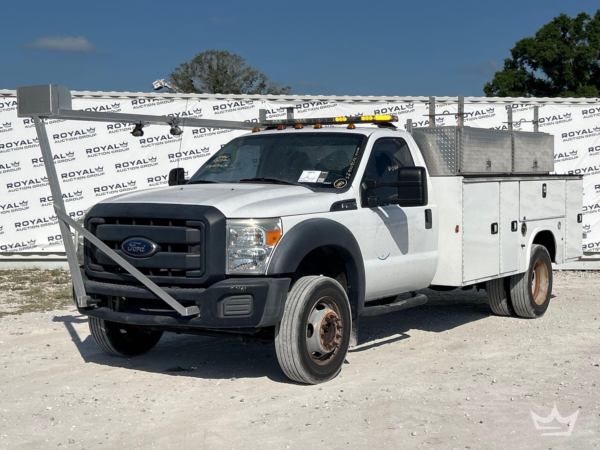 Photo of a 2016 Ford F450
