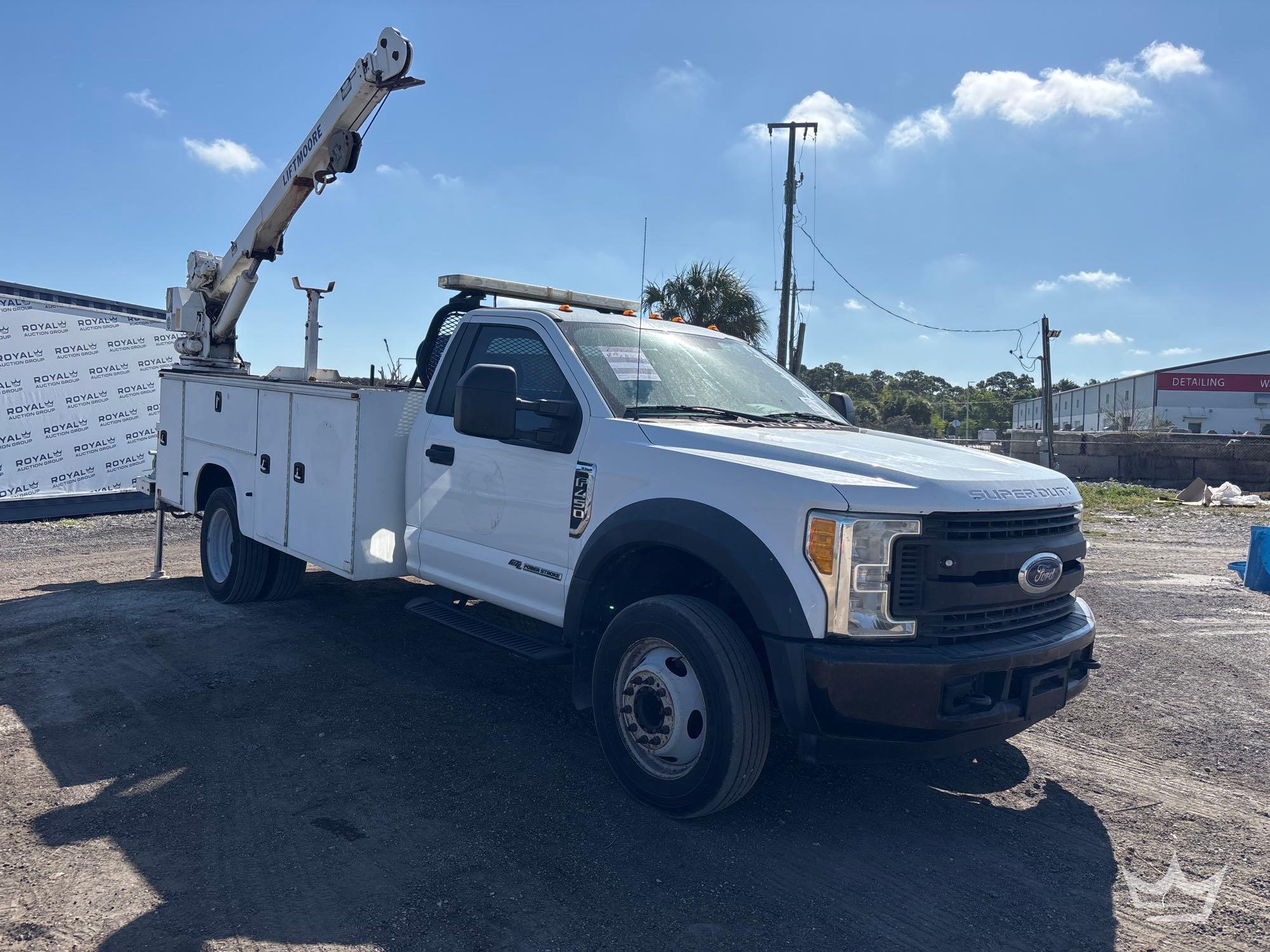 Photo of a 2017 Ford F450