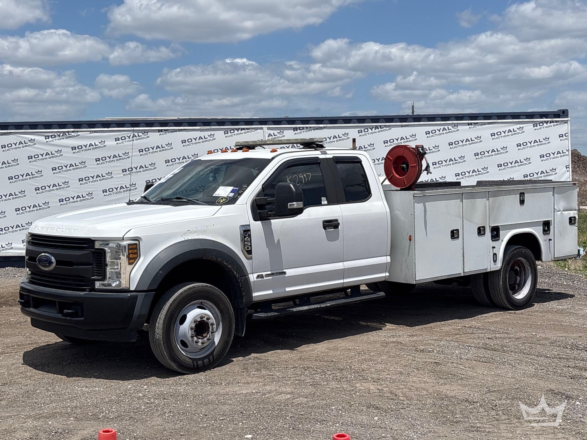 Photo of a 2019 Ford F450