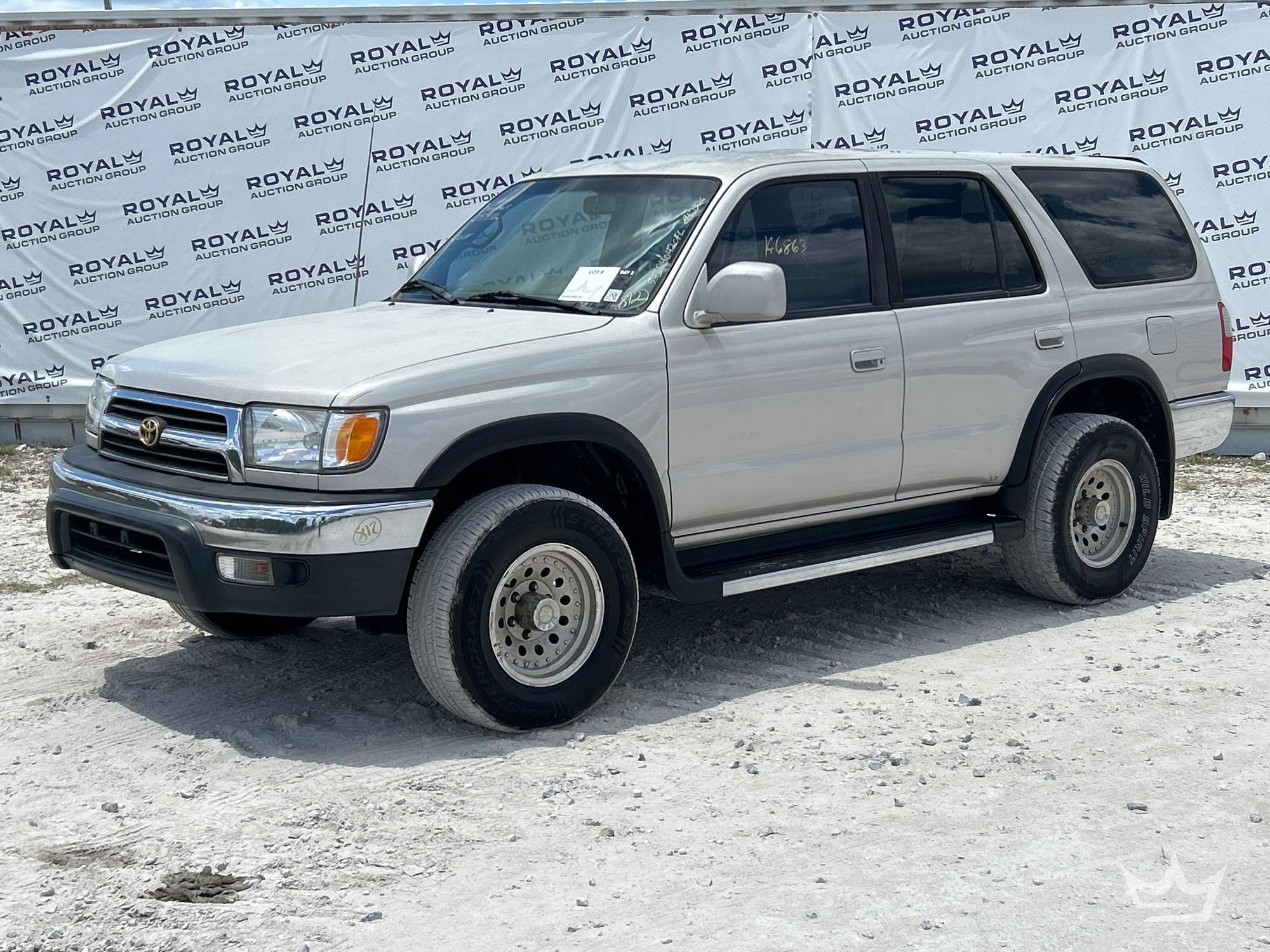 Photo of a 2000 Toyota 4Runner