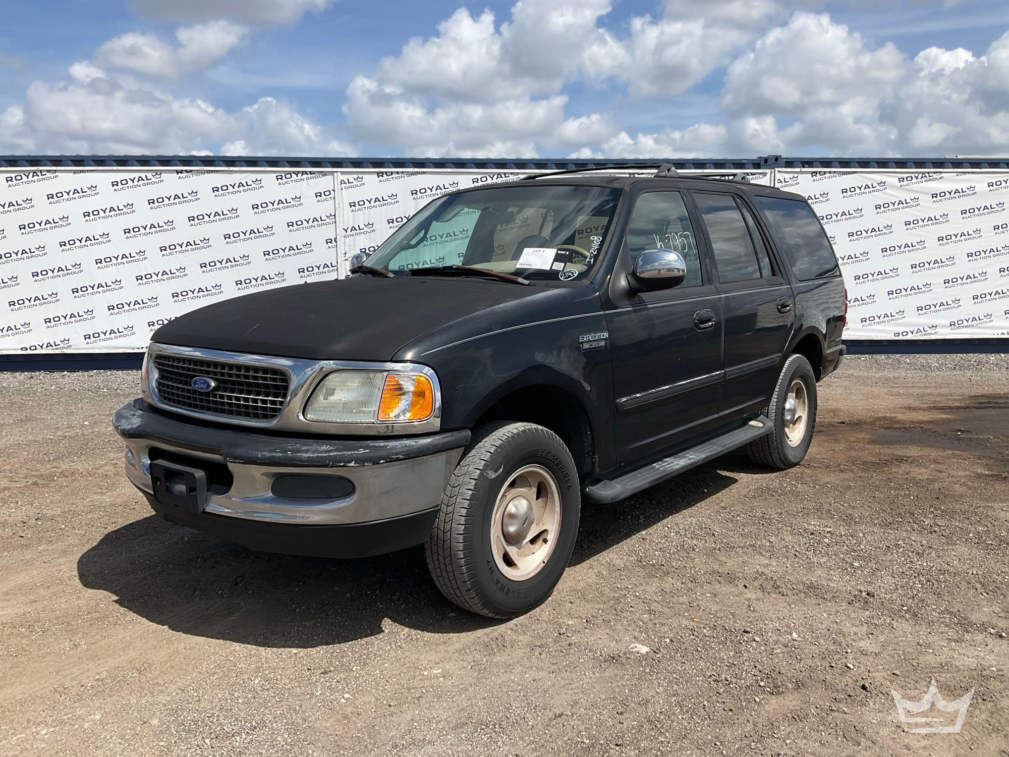 Photo of a 1997 Ford Expedition