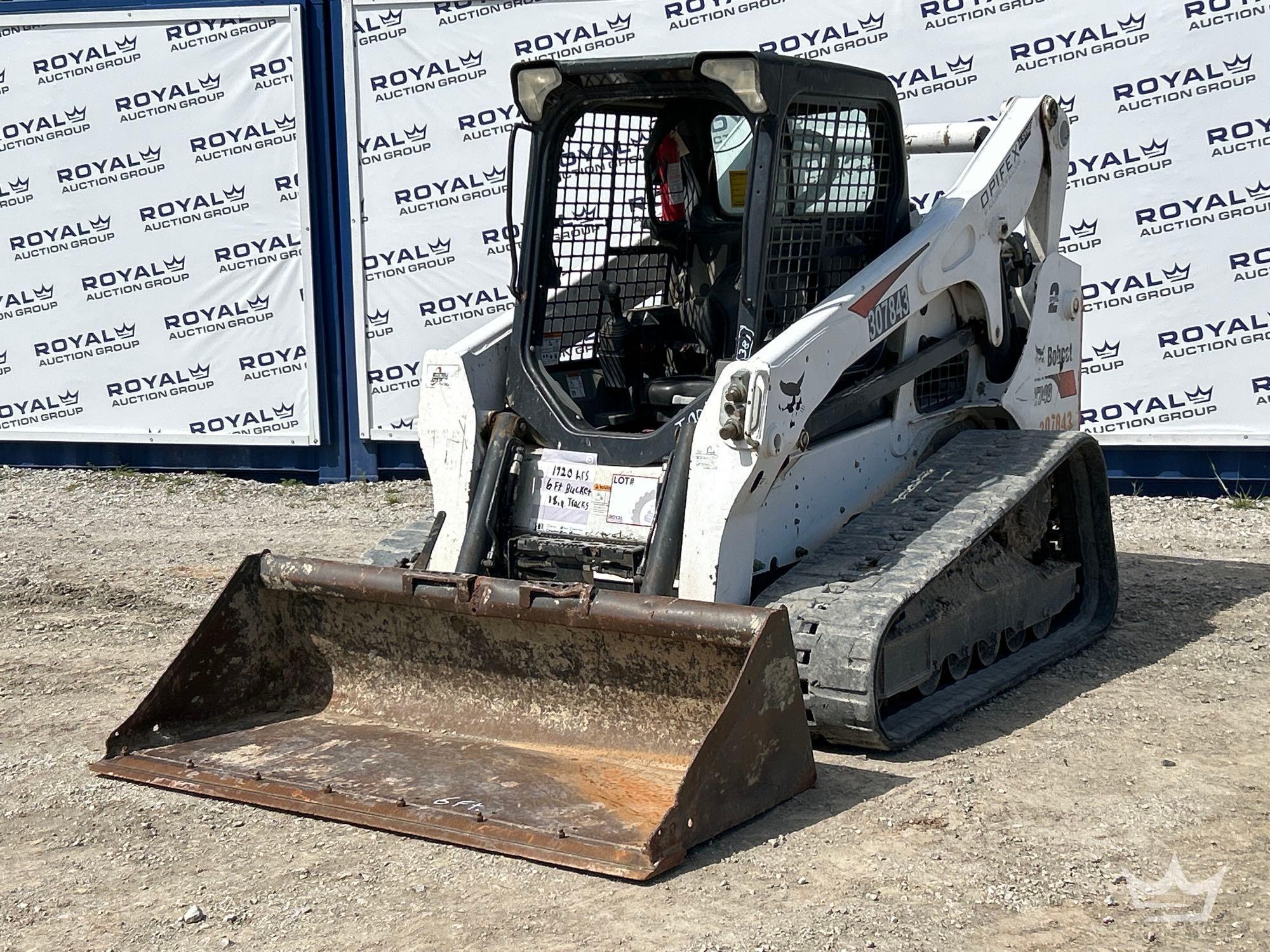 2021 Bobcat T740 Compact Track Loader Skid Steer