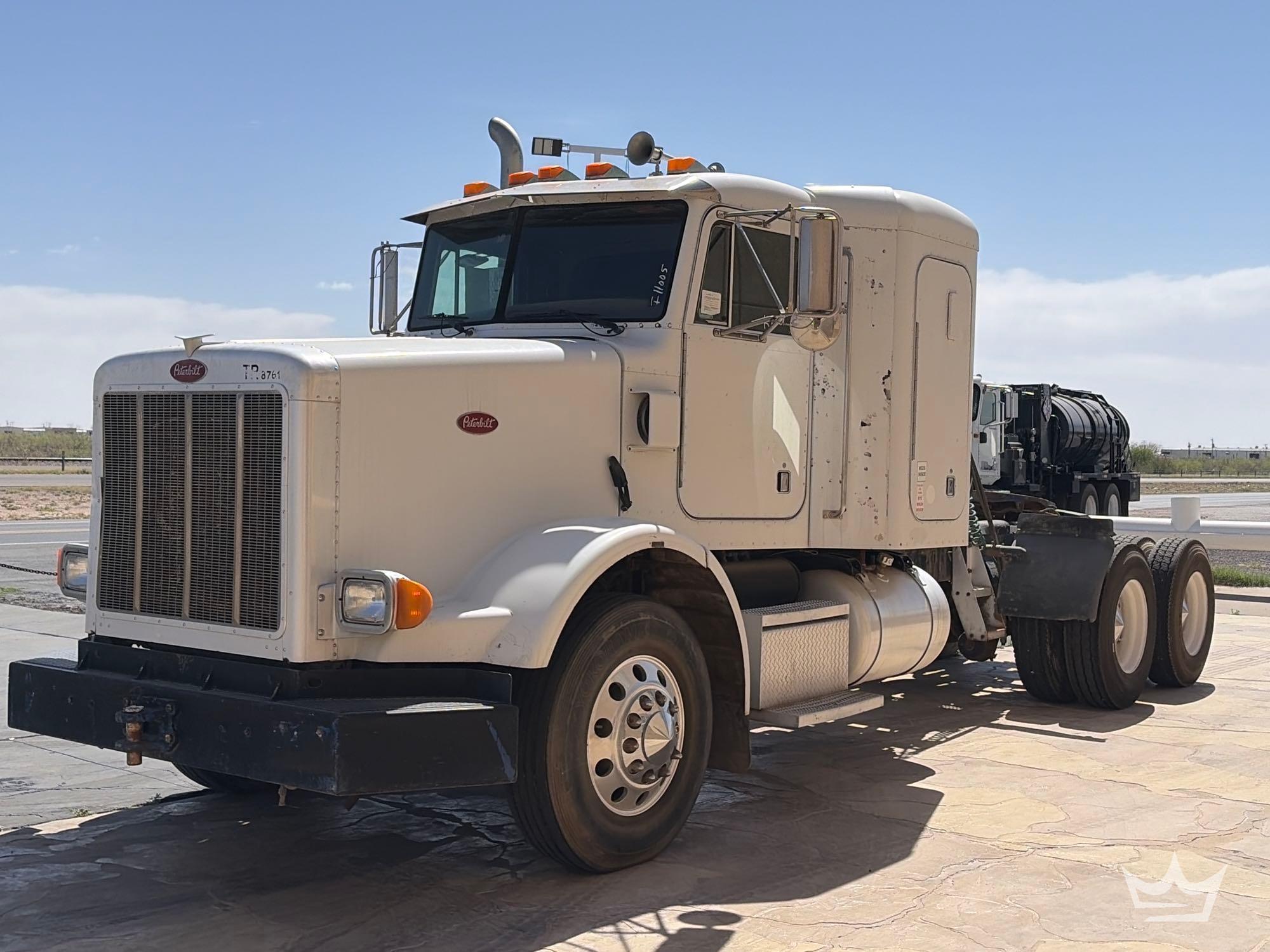 2001 Peterbilt 378 T/A Wet Kit Sleeper Cab Truck Tractor