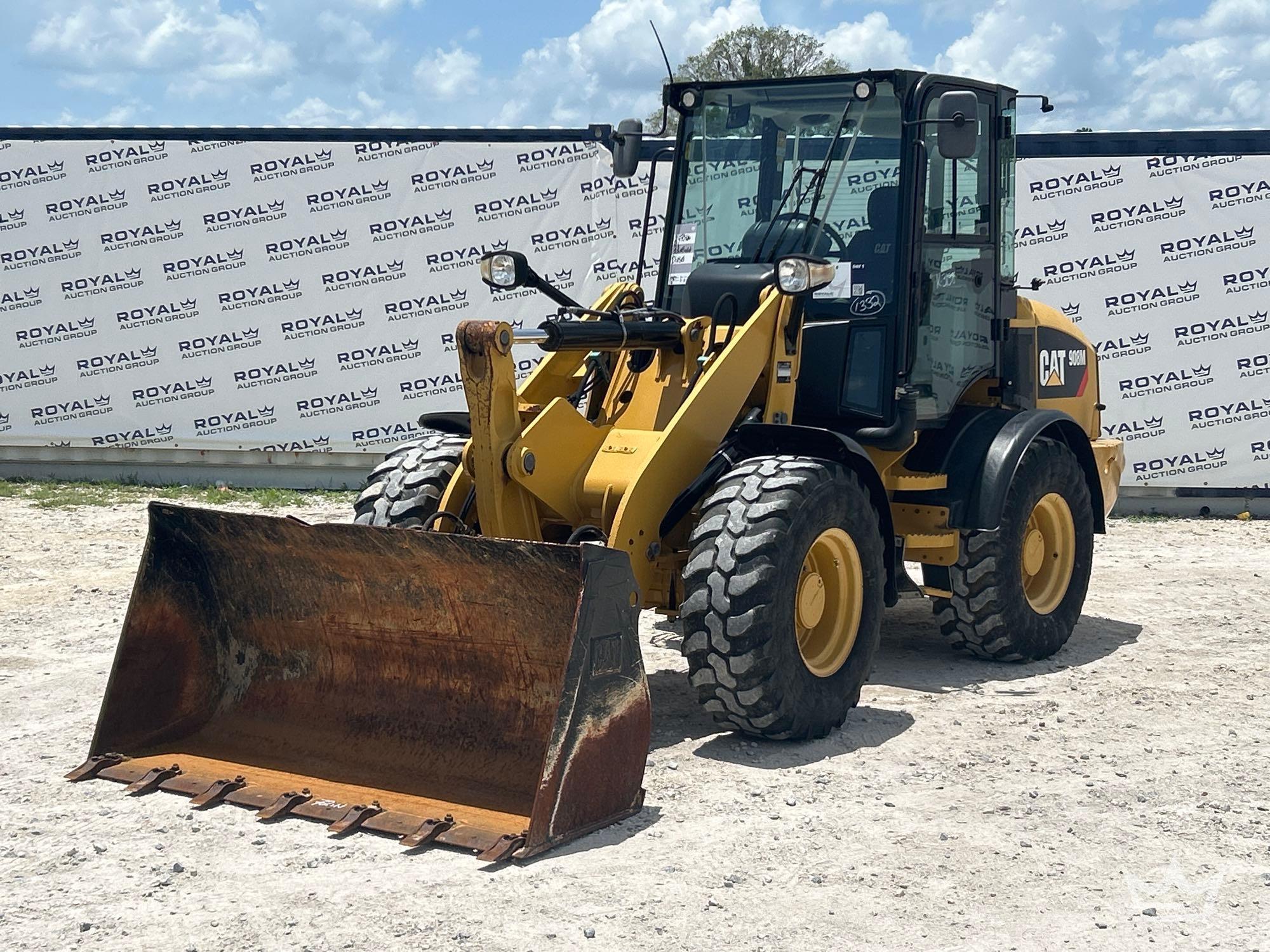 Photo of a 2018 Caterpillar 908M