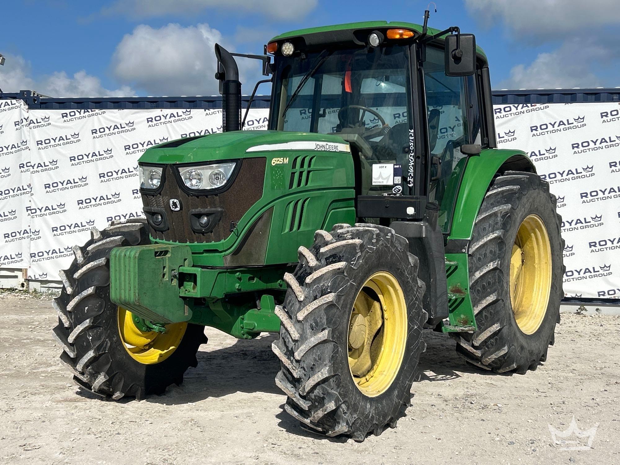 Photo of a 2014 John Deere 6125M