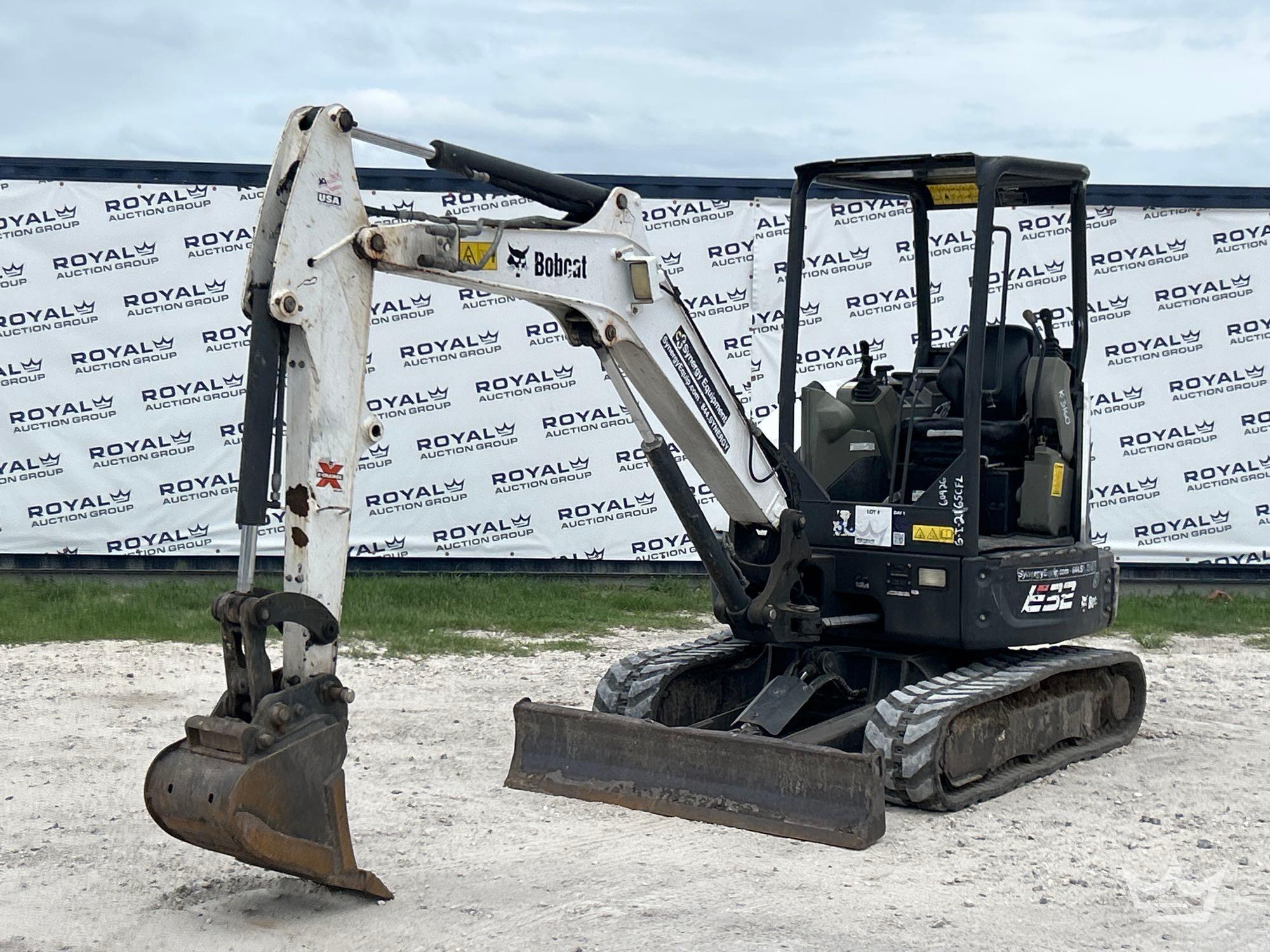 2019 Bobcat E32i Mini Excavator