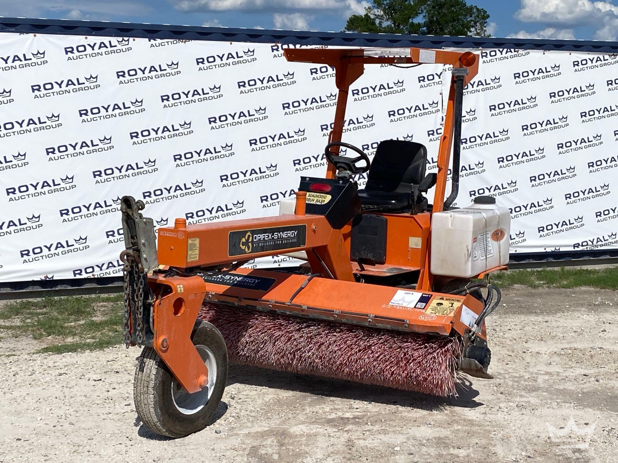 Photo of a 2019 Lay-Mor Sweepmaster