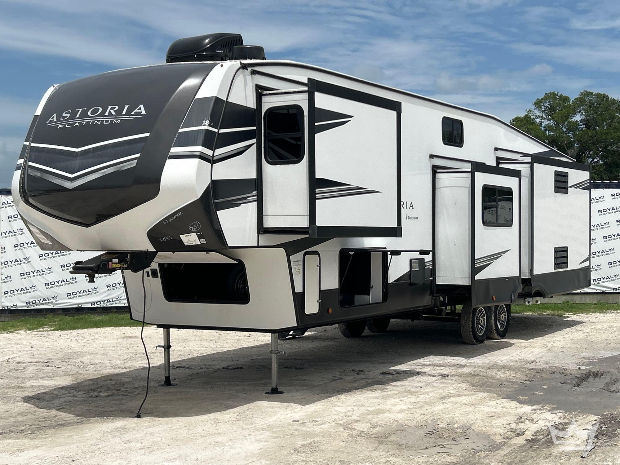 2020 Keystone Astoria Platinum 5th Wheel T/A Travel Trailer