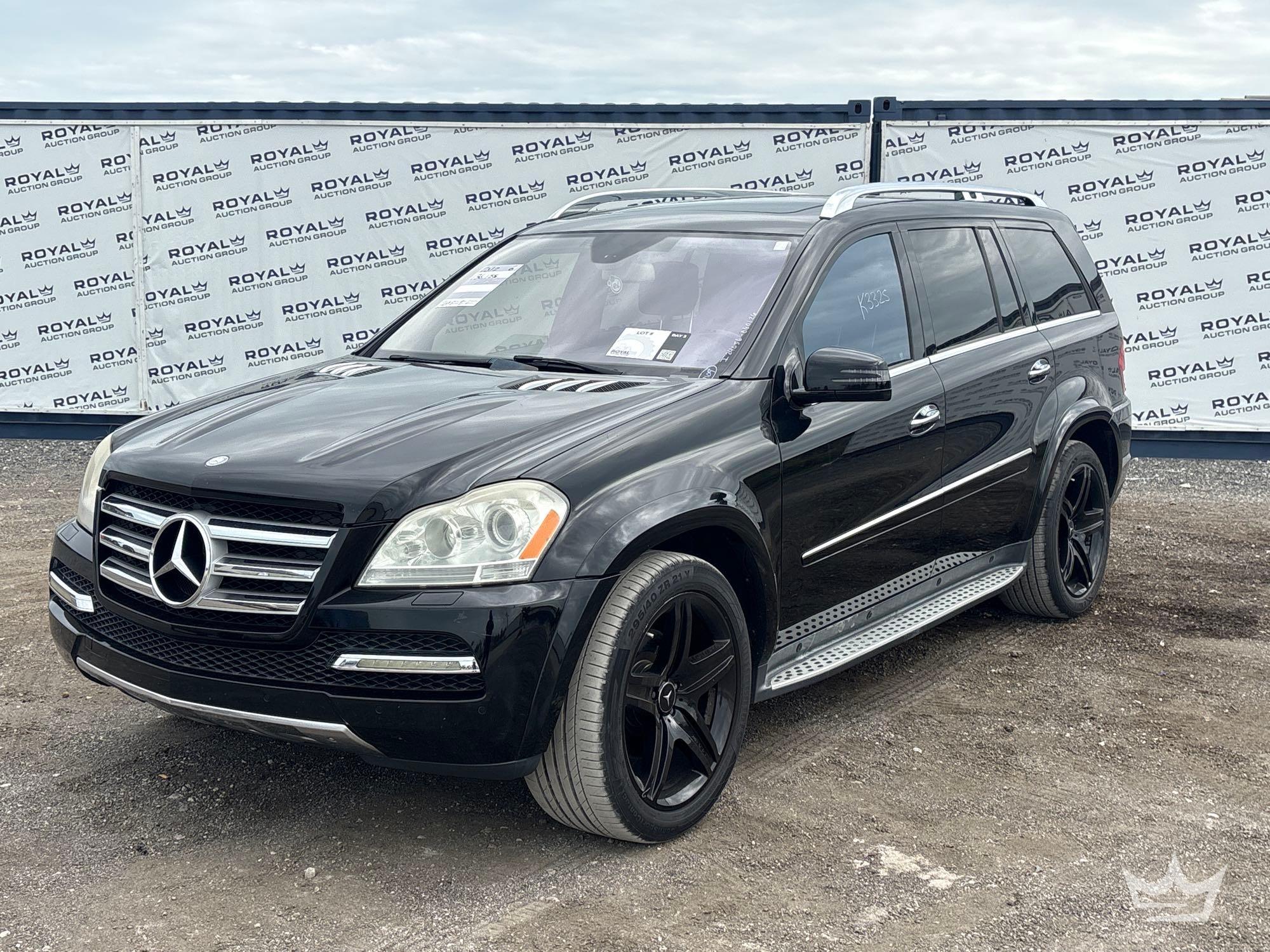 Photo of a 2012 Mercedes-Benz GL550
