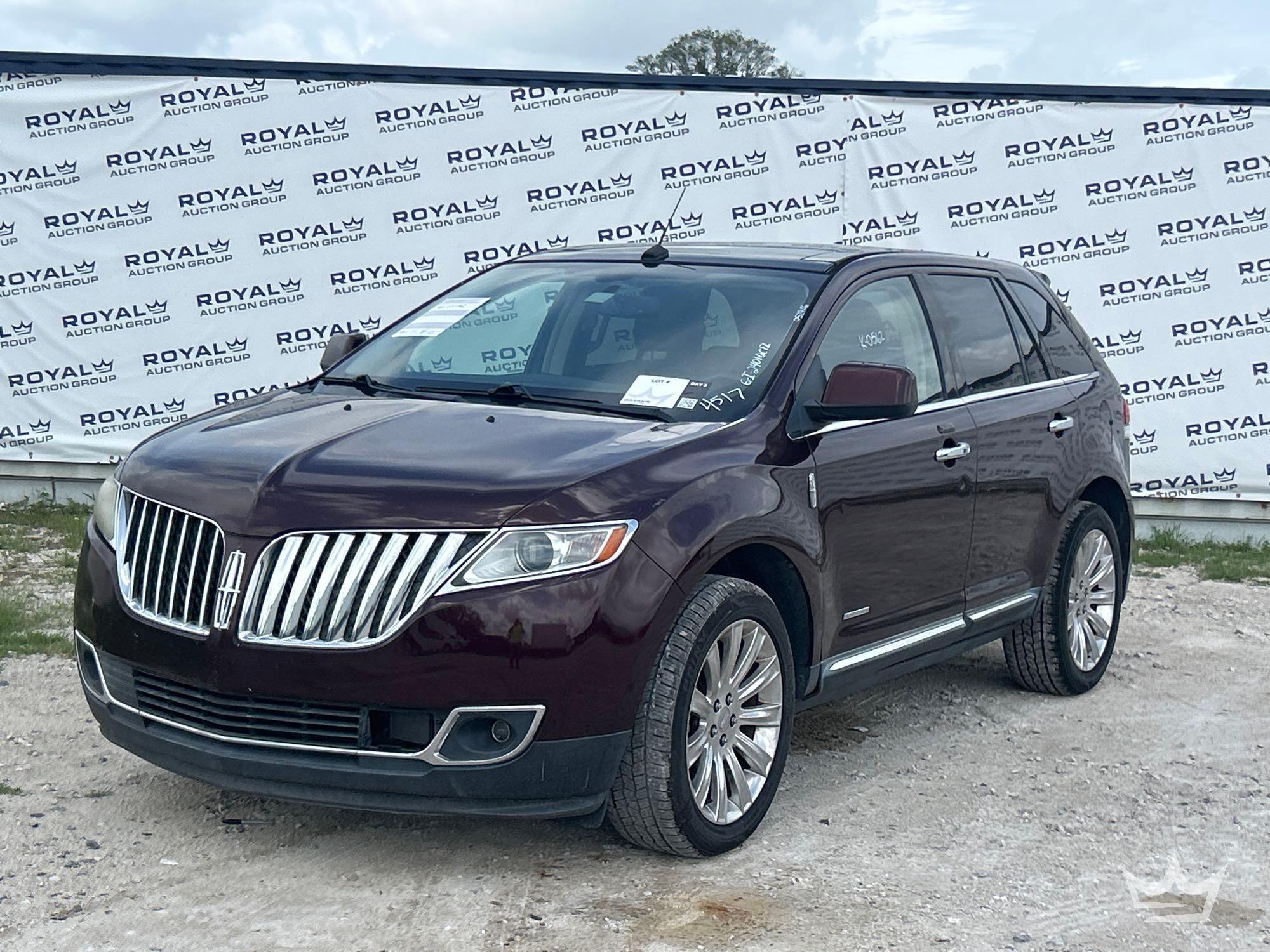 Photo of a 2011 Lincoln MKX