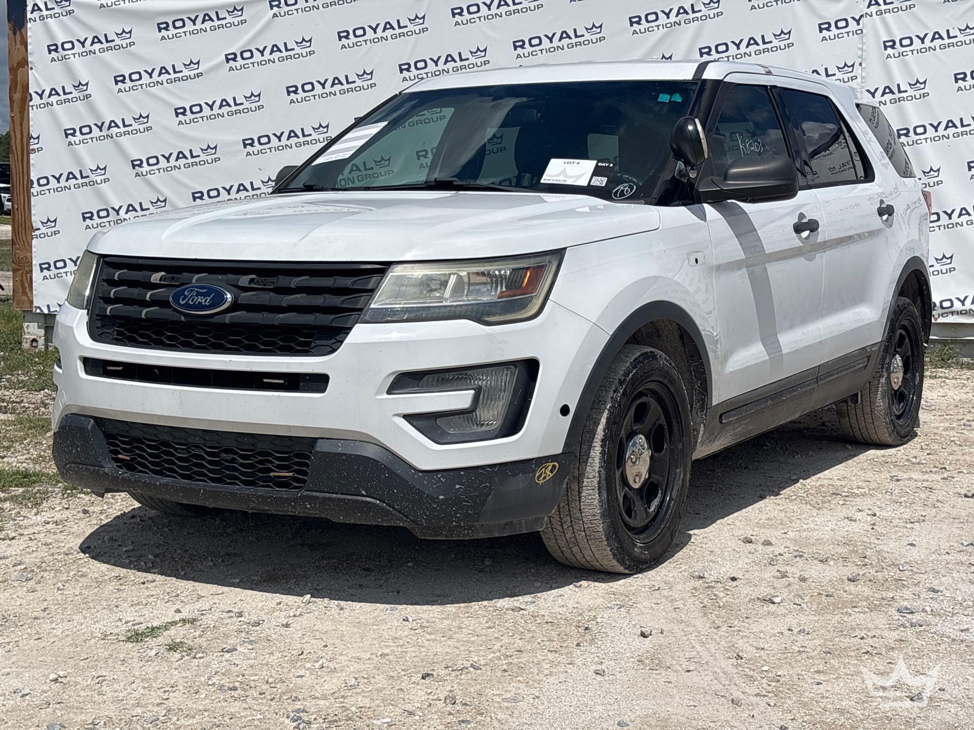 2016 Ford Explorer AWD SUV