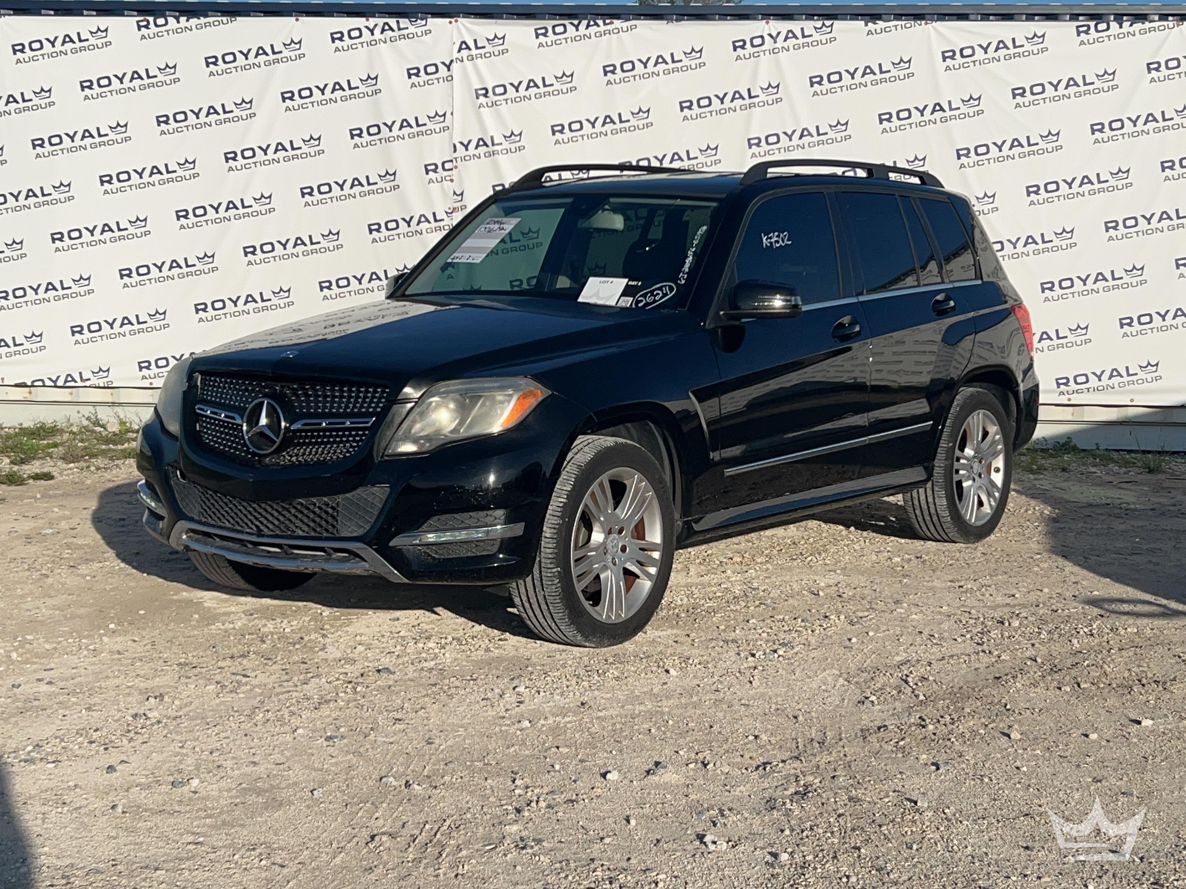 Photo of a 2014 Mercedes-Benz GLK350