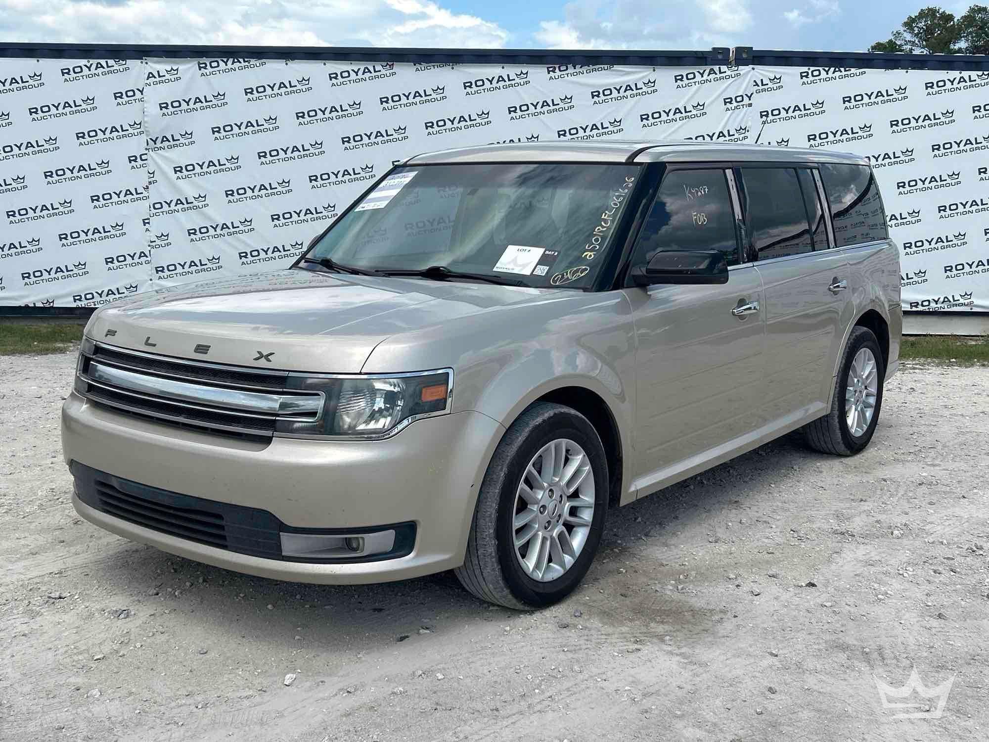 Photo of a 2018 Ford Flex