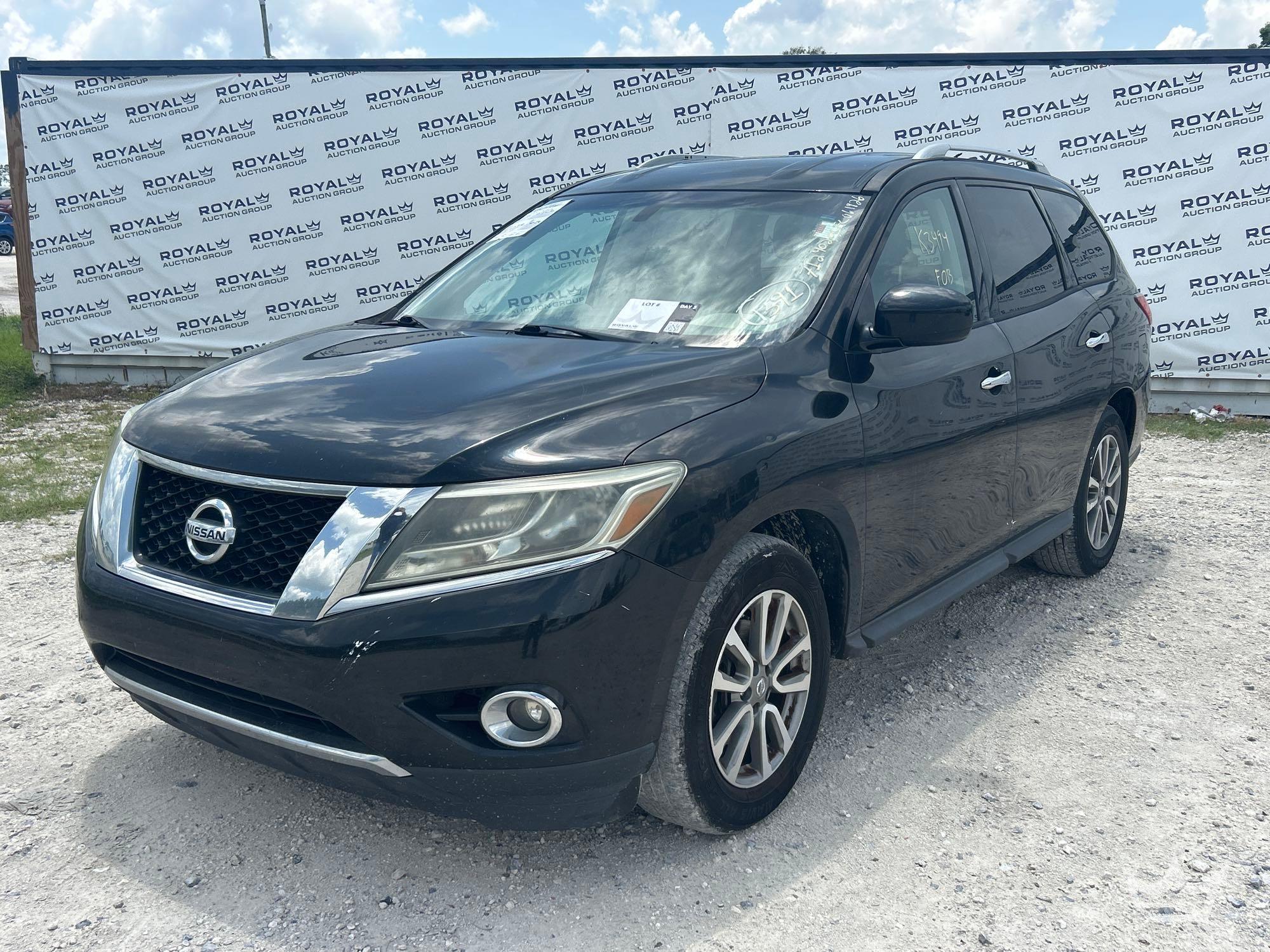Photo of a 2016 Nissan Pathfinder