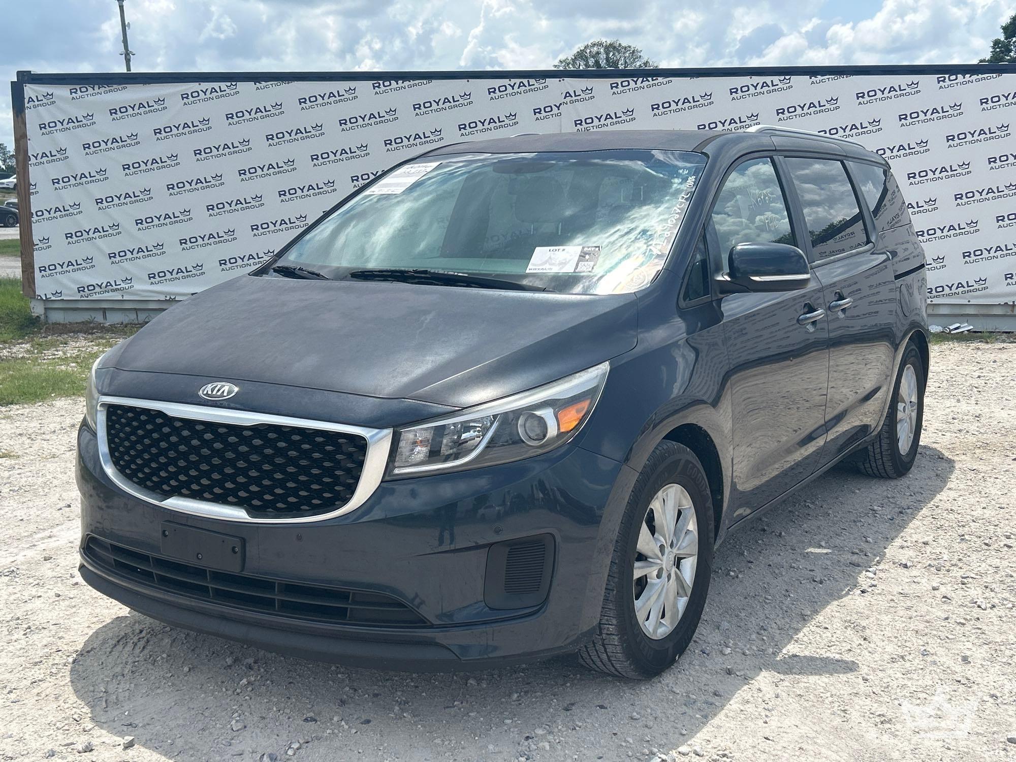 2017 Kia Sedona Van