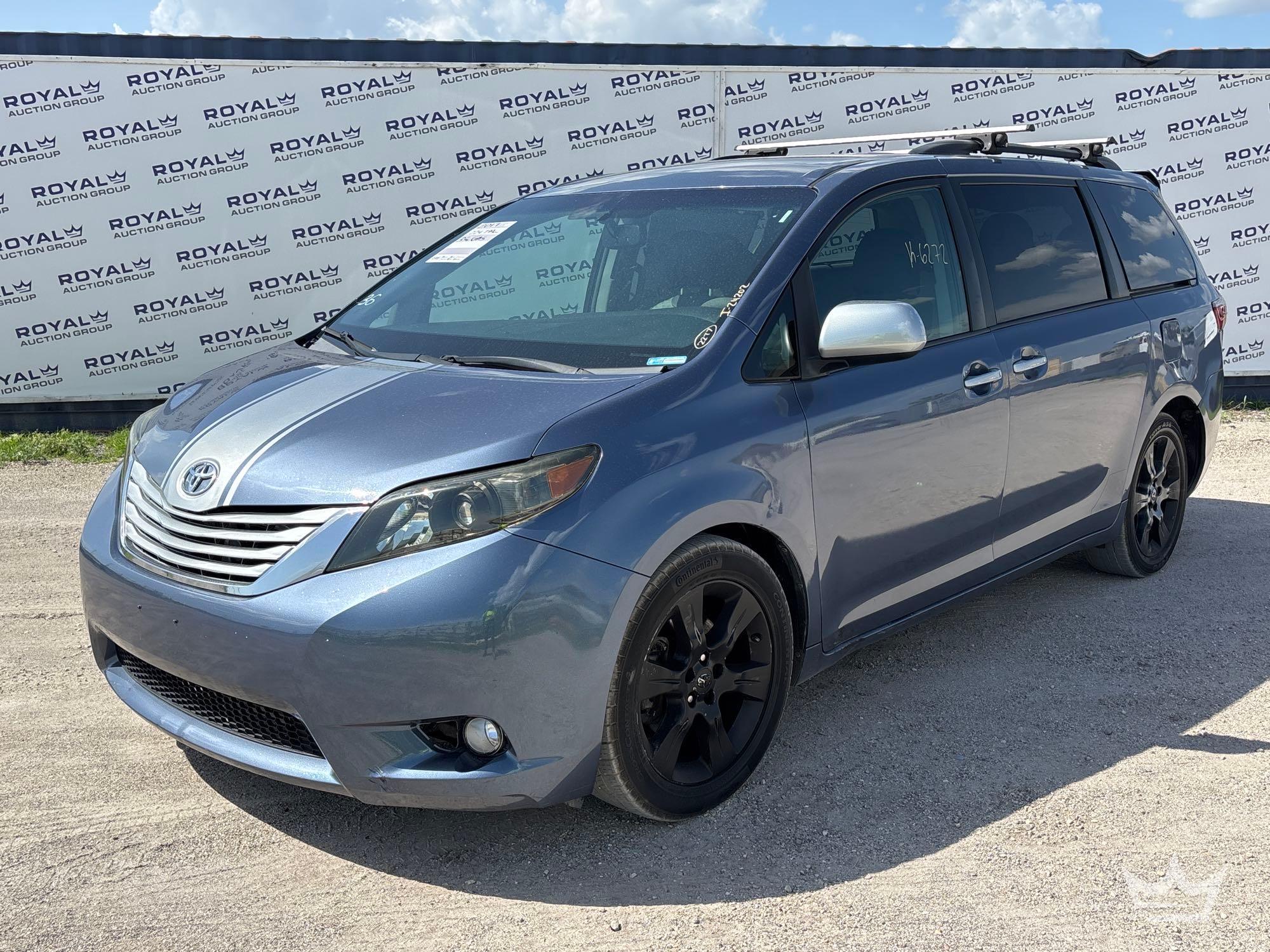 Photo of a 2017 Toyota Sienna