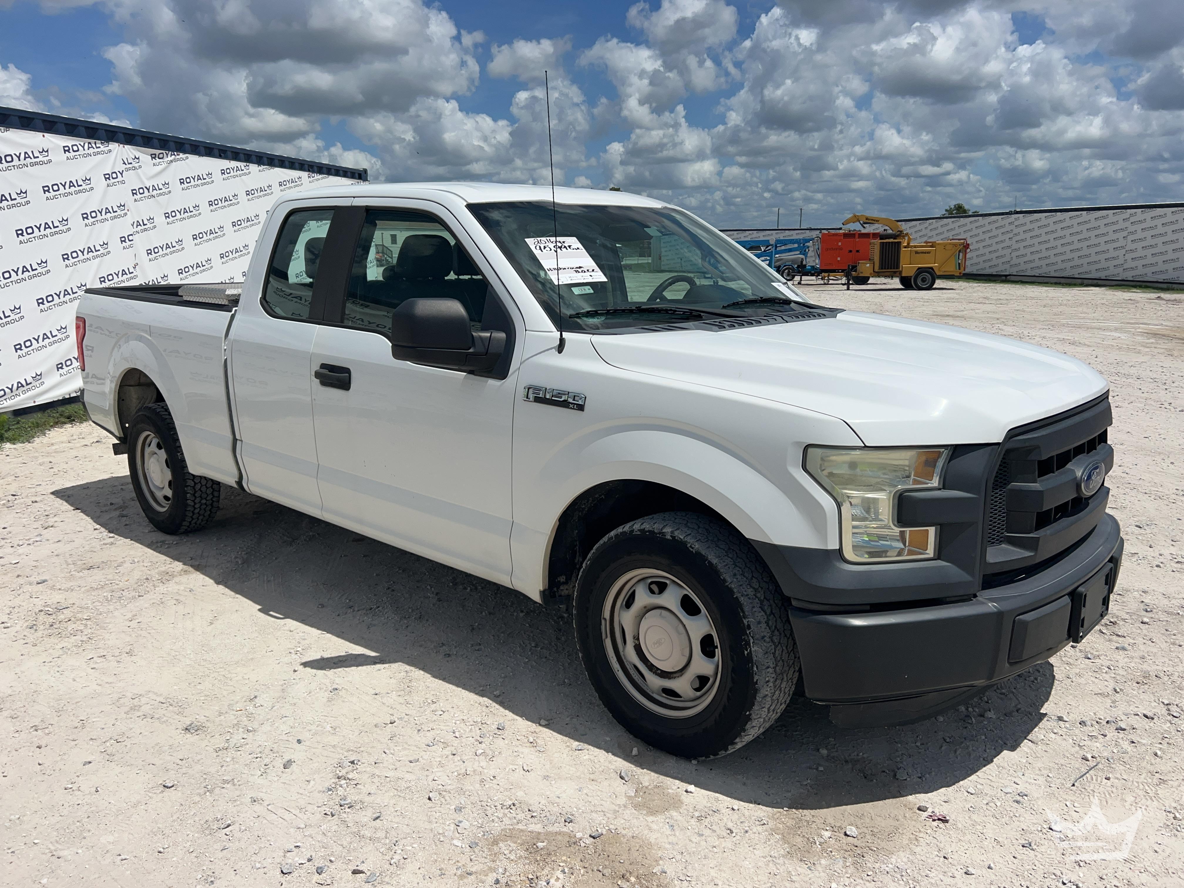 Photo of a 2016 Ford F-150