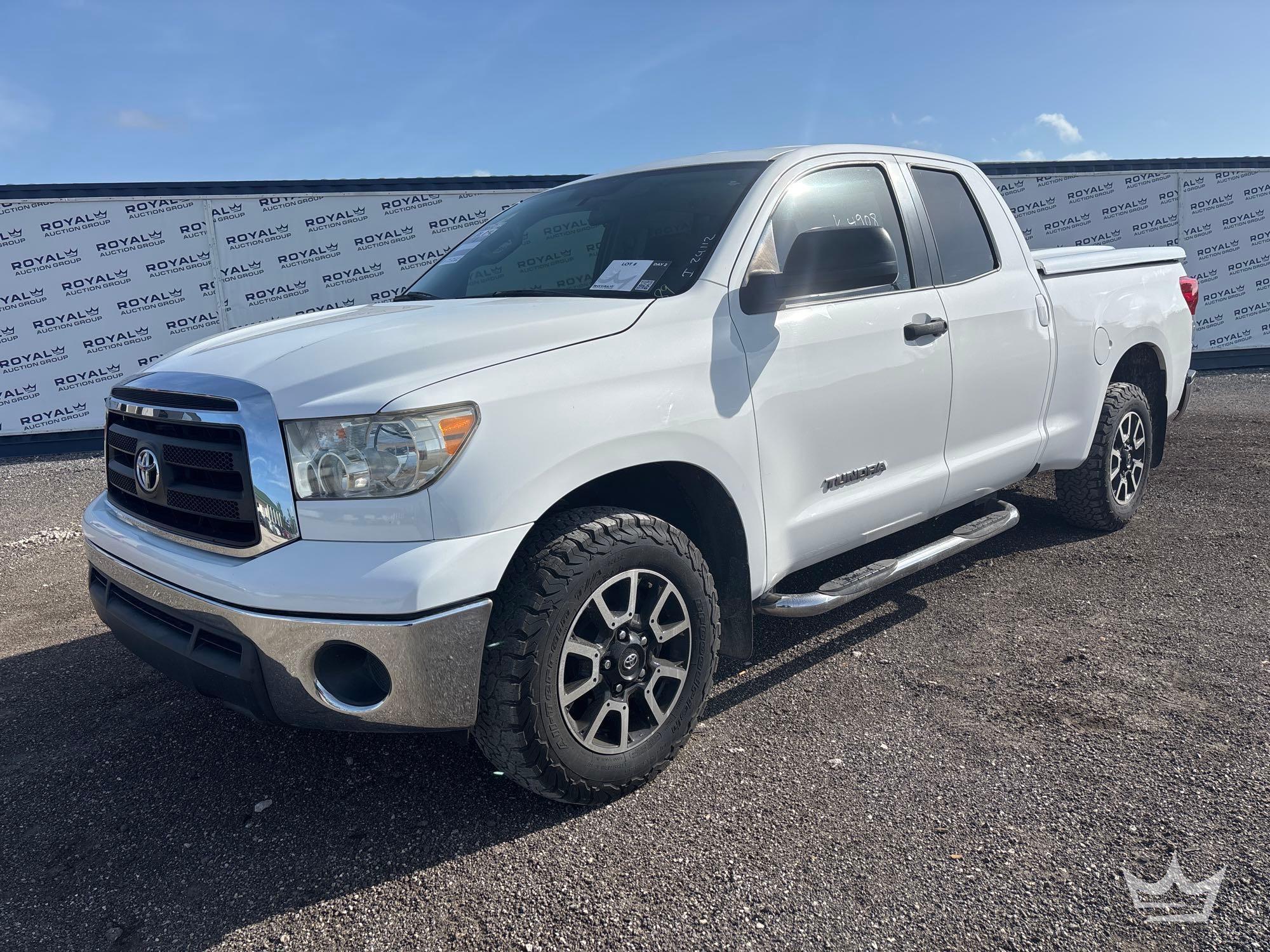 Photo of a 2011 Toyota Tundra