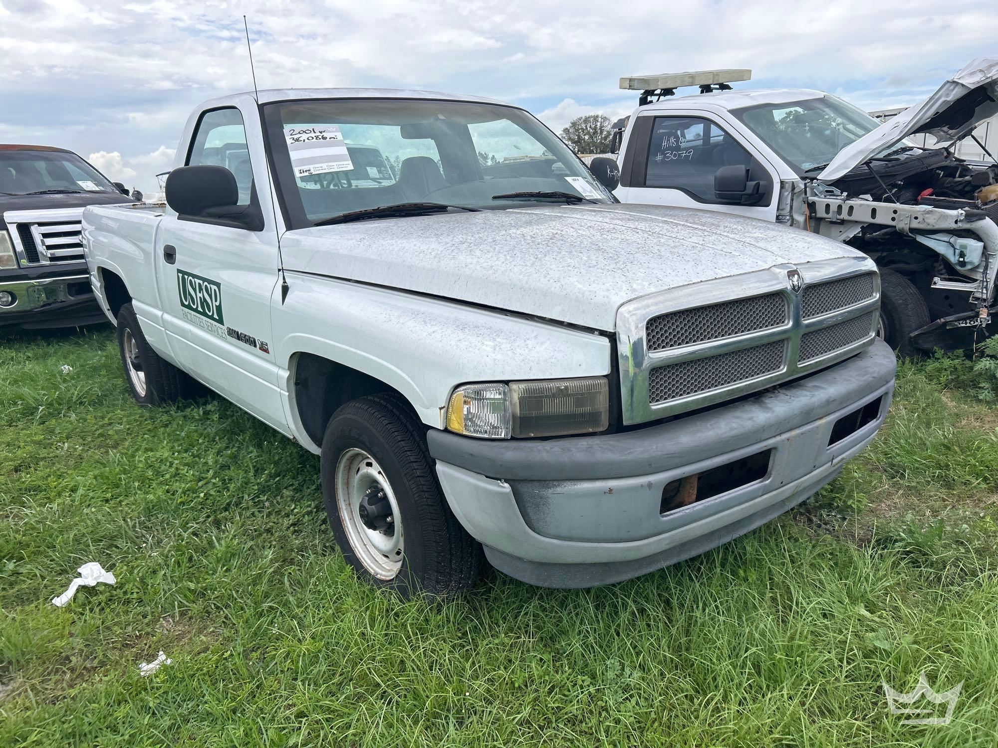 Photo of a 2001 Dodge Ram 1500