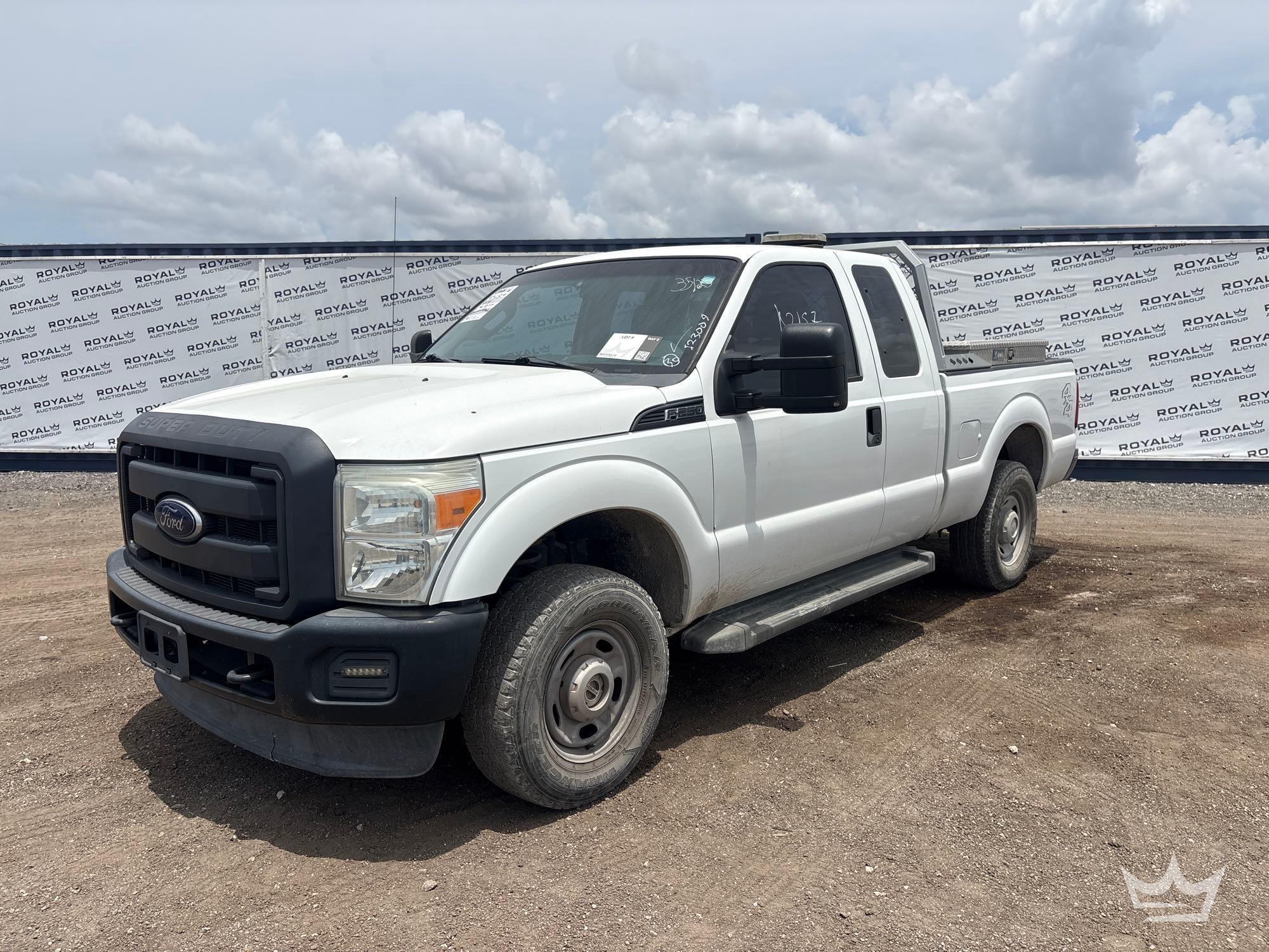 2016 Ford F-250 4x4 Ext. Cab Pickup Truck
