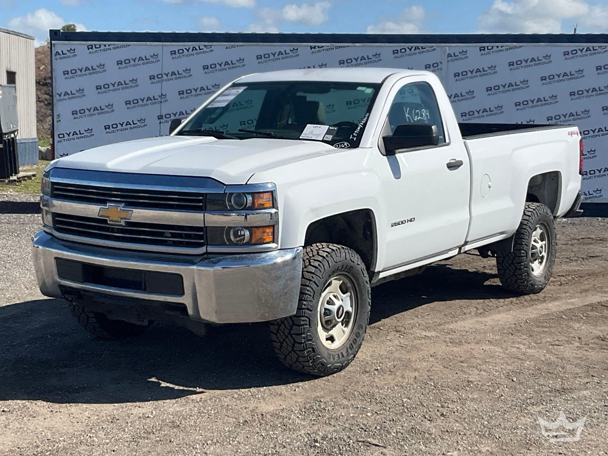 2017 Chevrolet Silverado 2500HD 4x4 Pickup Truck