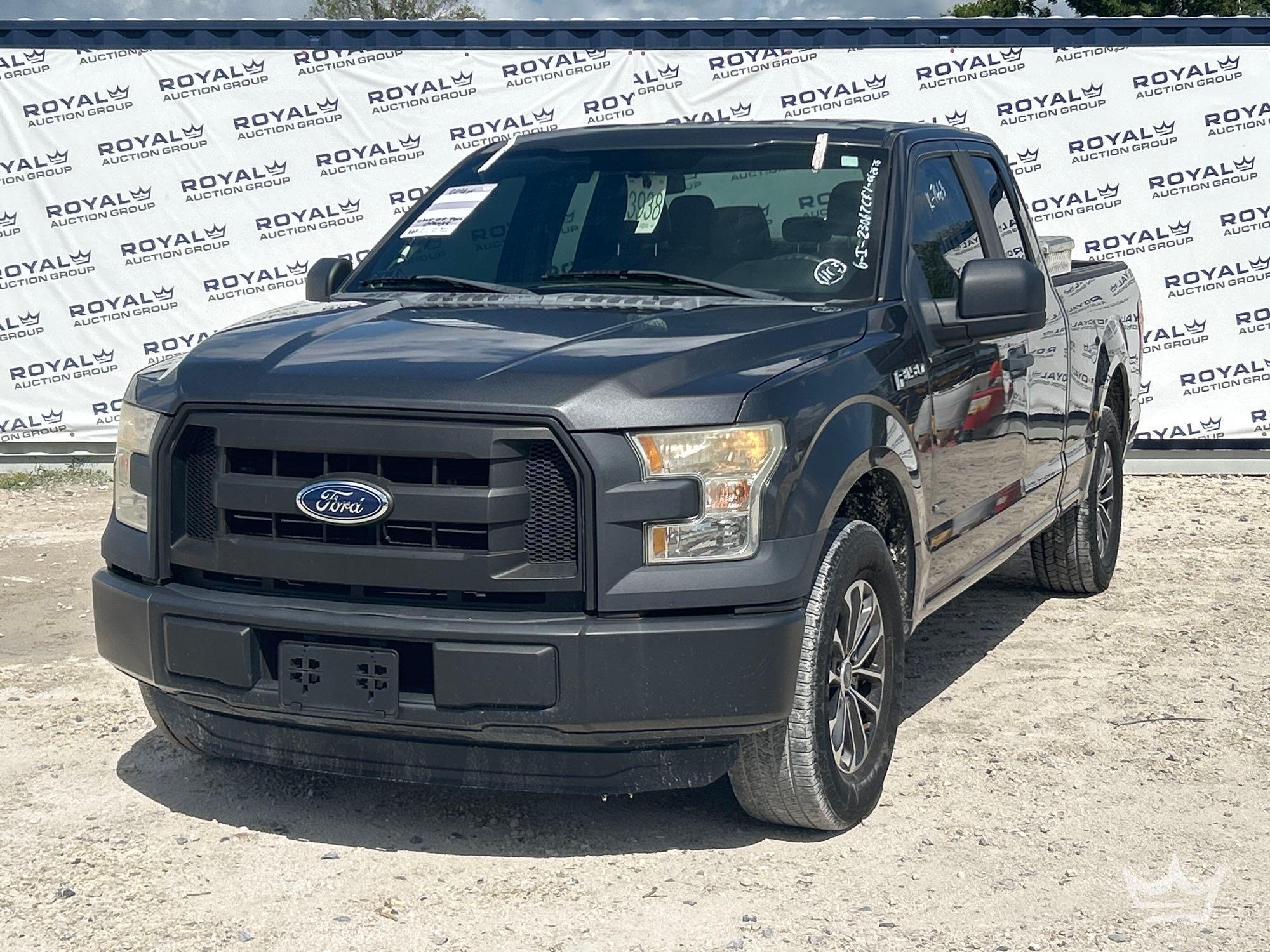 2016 Ford F-150 Ext. Cab Pickup Truck