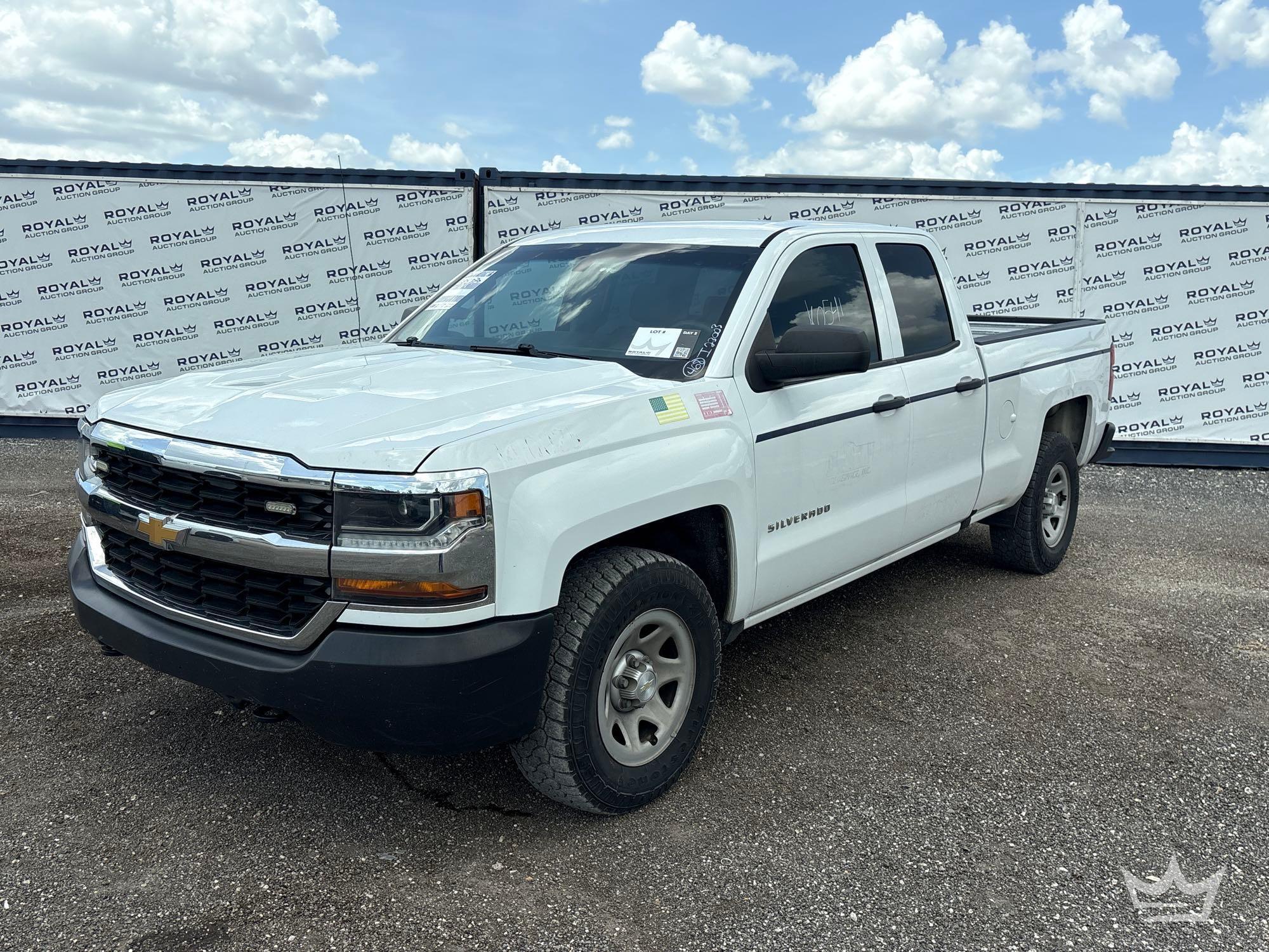 2016 Chevrolet Silverado 1500 4x4 Crew Cab Pickup Truck