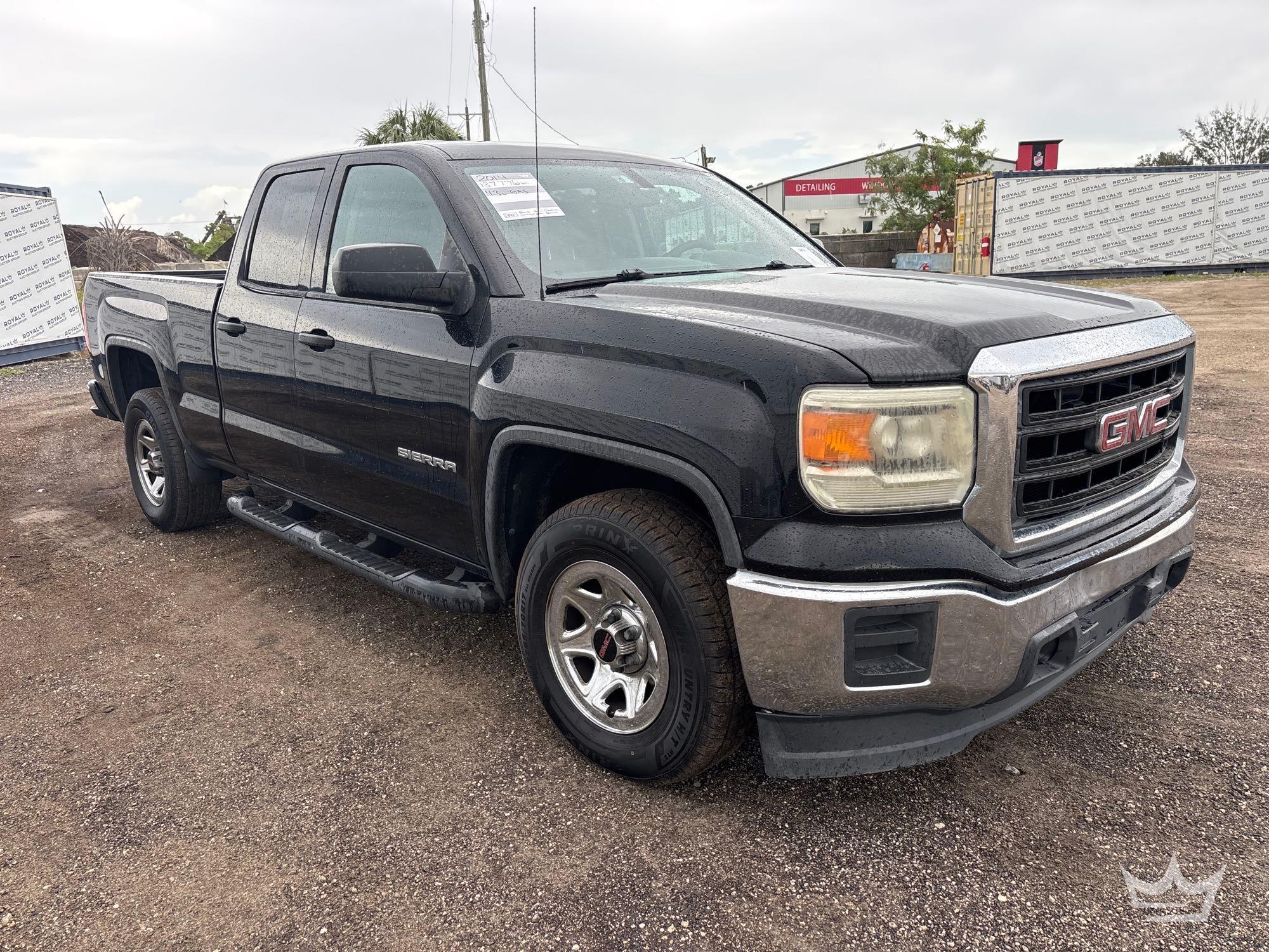 2014 GMC Sierra 1500 Crew Cab Pickup Truck