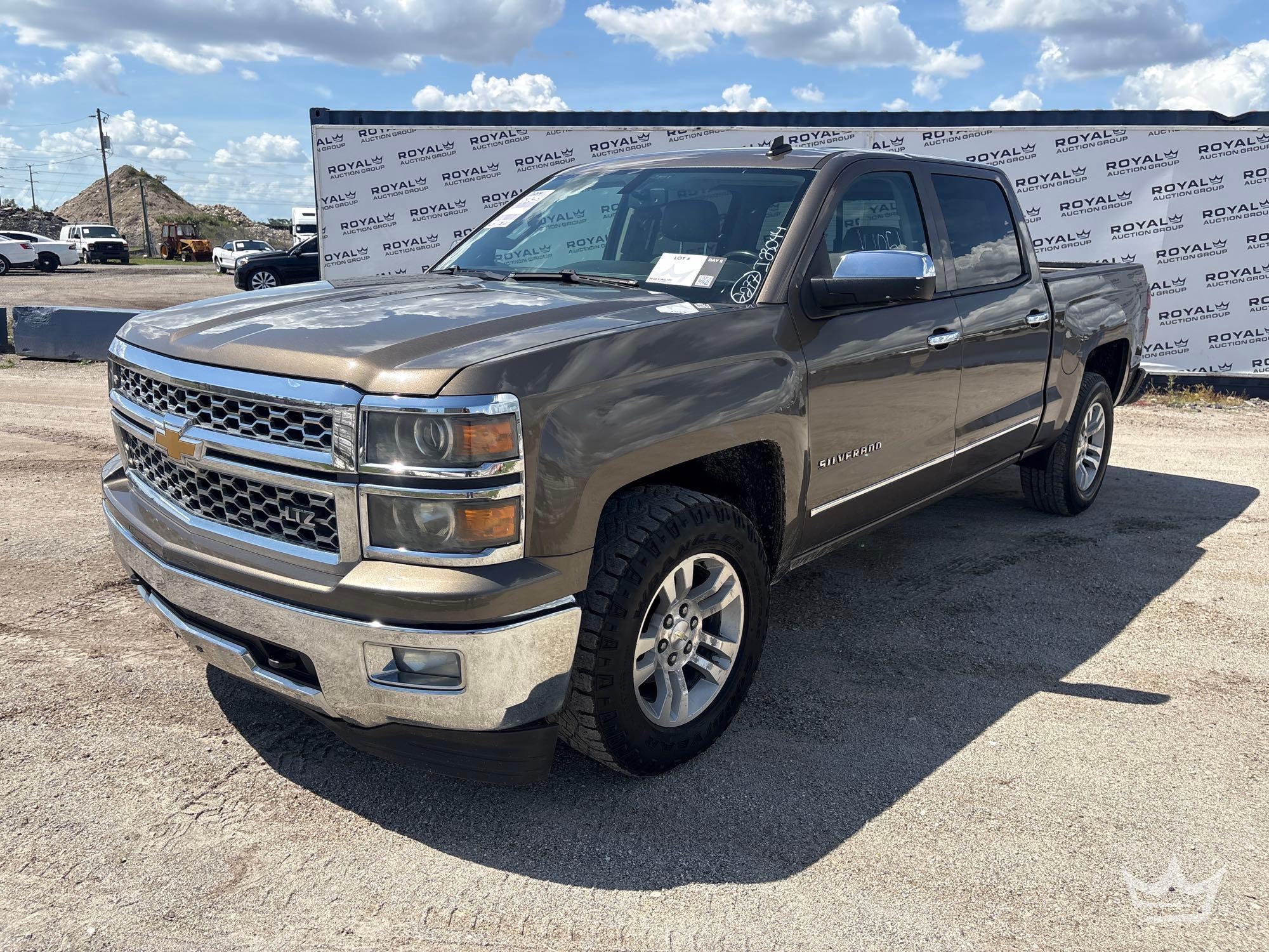 2014 Chevrolet Silverado 1500 4x4 Crew Cab Pickup Truck