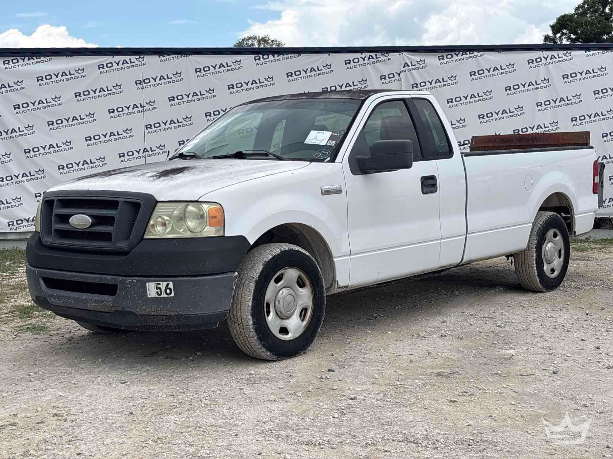 2006 Ford F-150 Pickup Truck with Liftgate