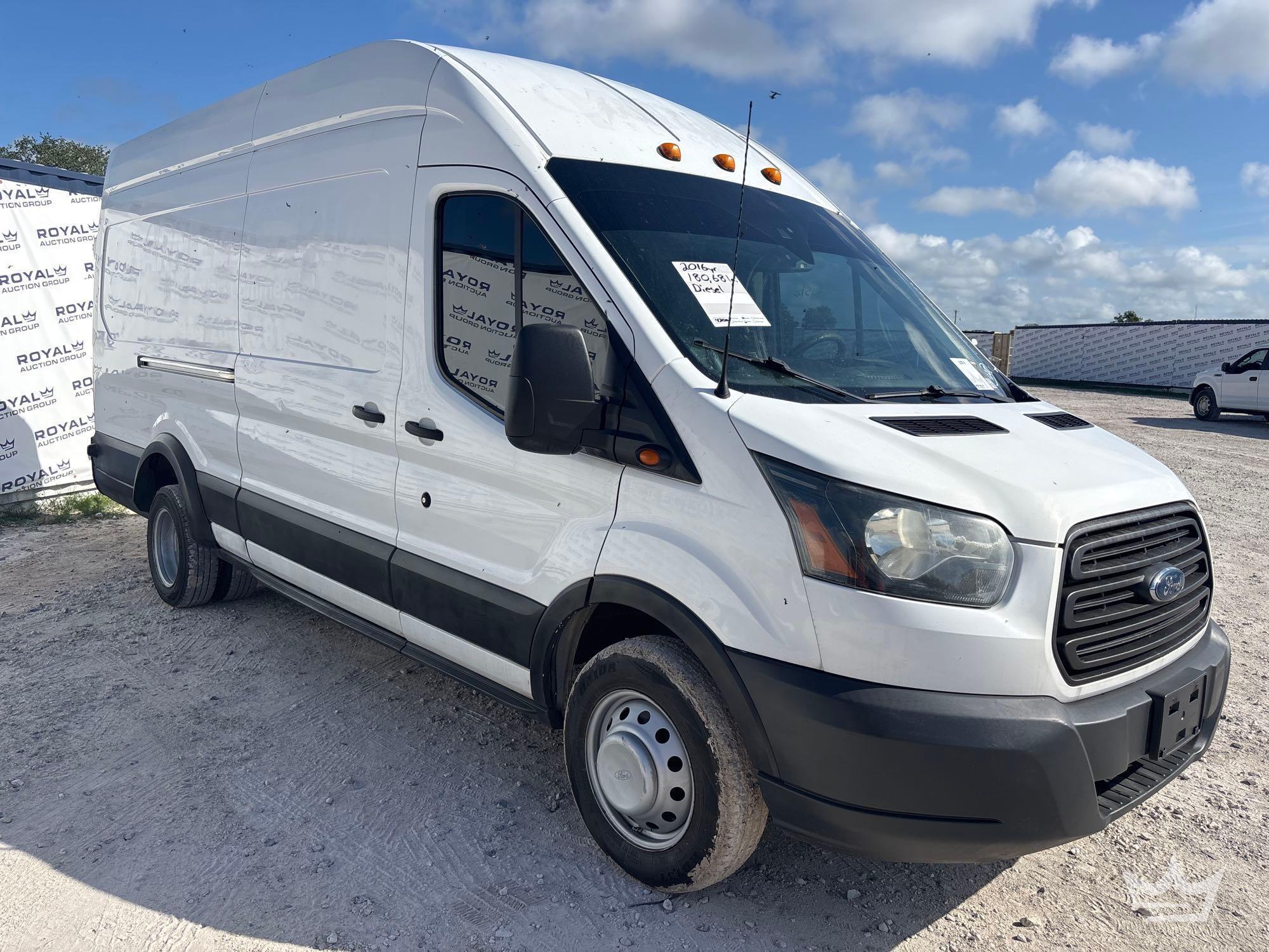 Photo of a 2016 Ford Transit
