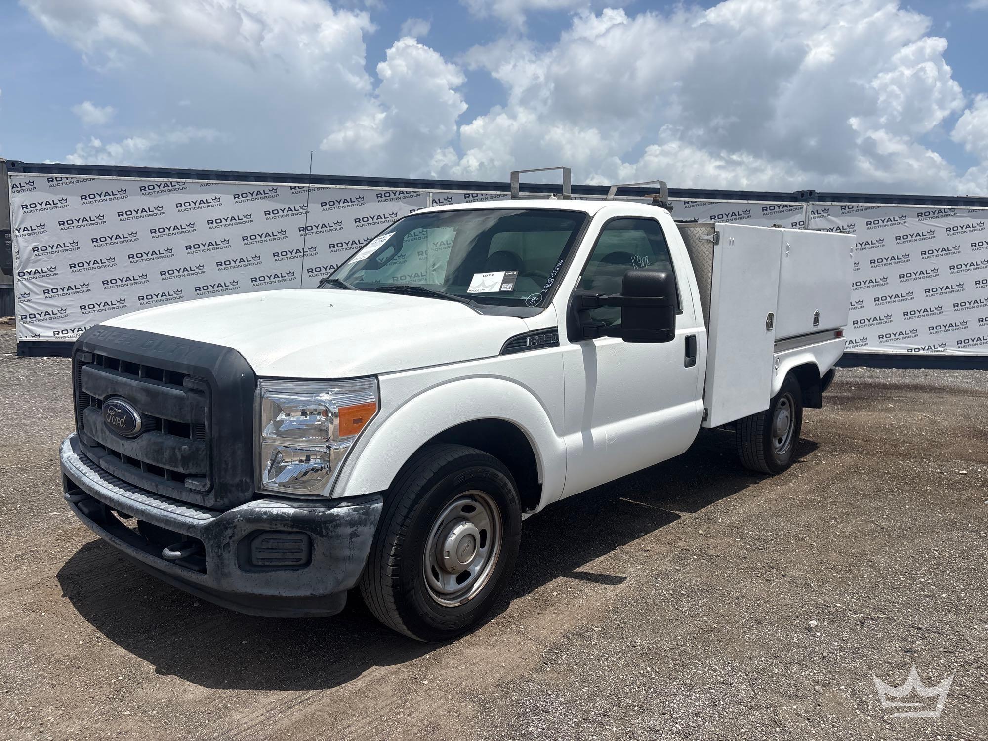 2015 Ford F-250 Enclosed Service Truck
