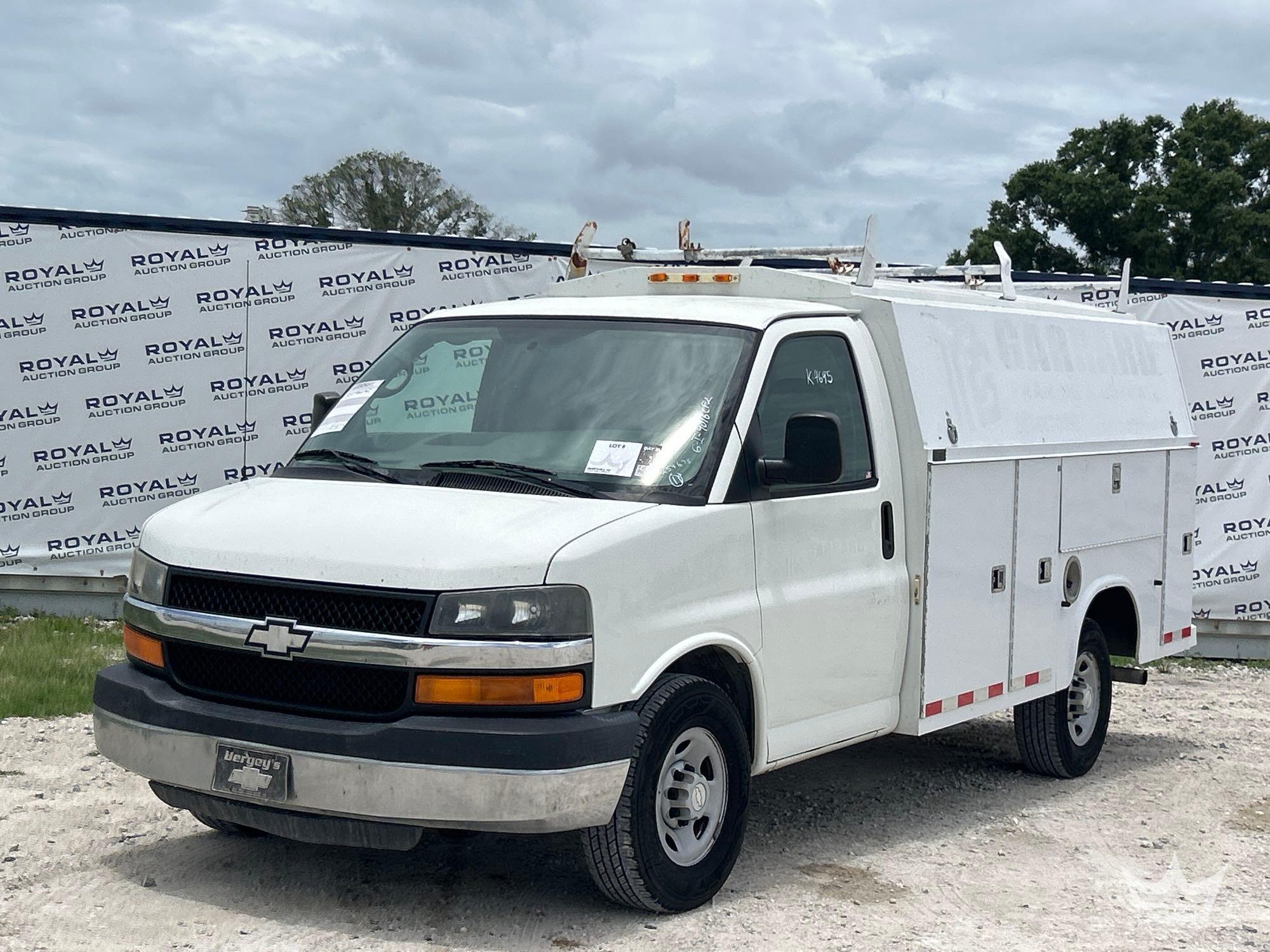 Photo of a 2006 Chevrolet Express