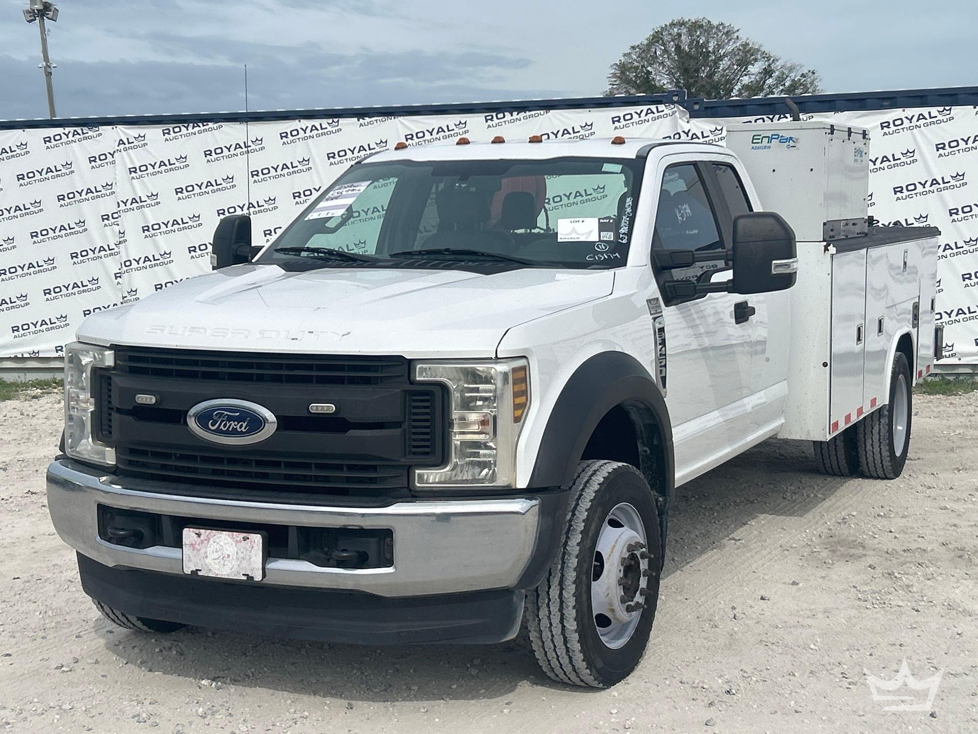 Photo of a 2019 Ford F450